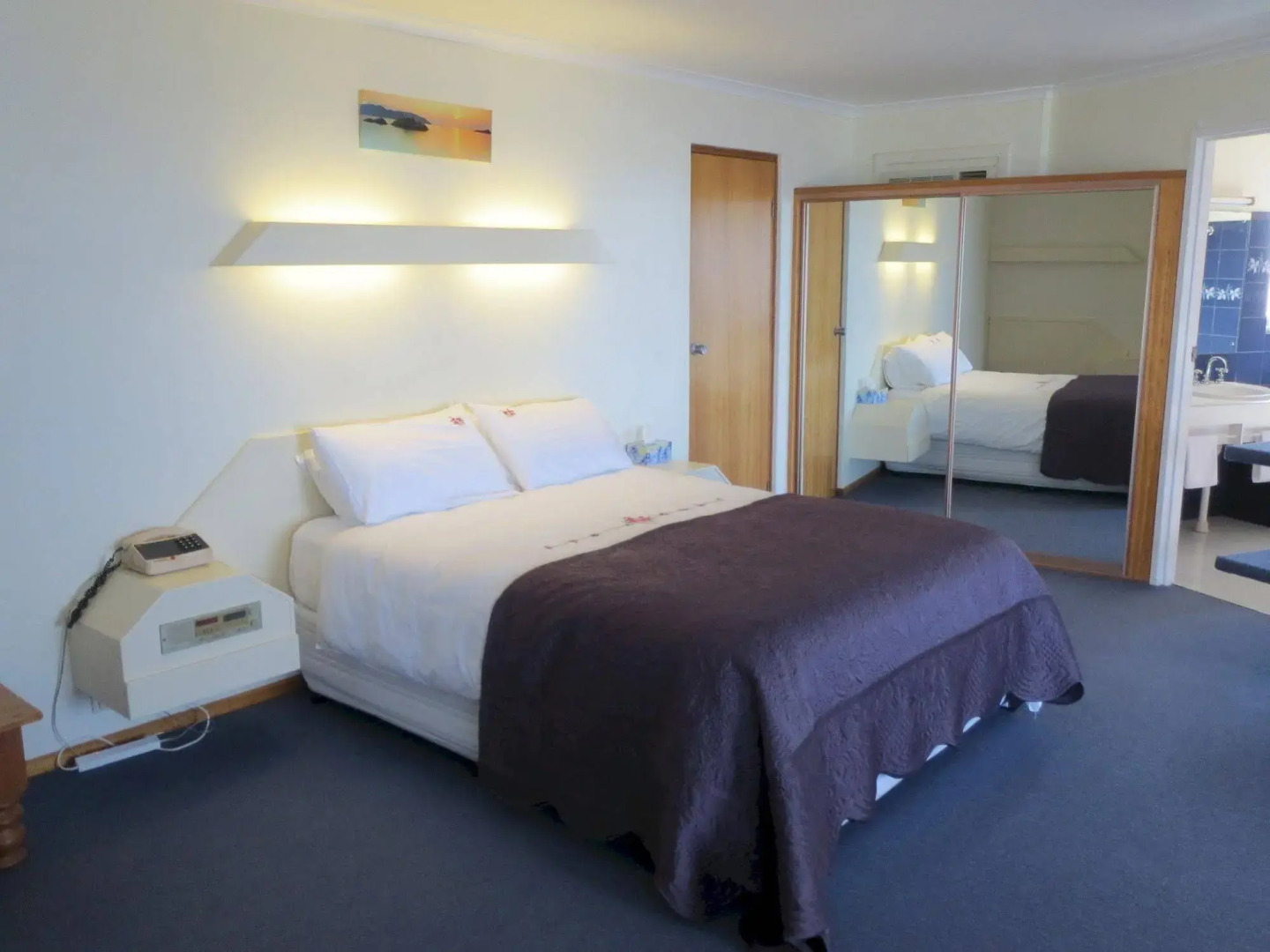 Stansbury Holiday Motel