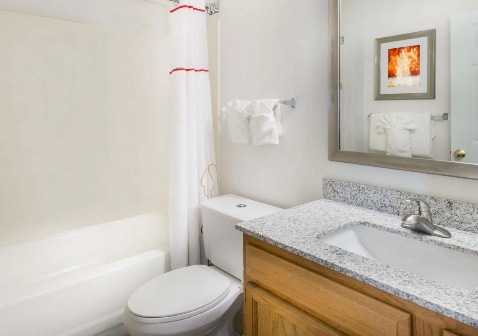 Hawthorn Suites by Wyndham Louisville North