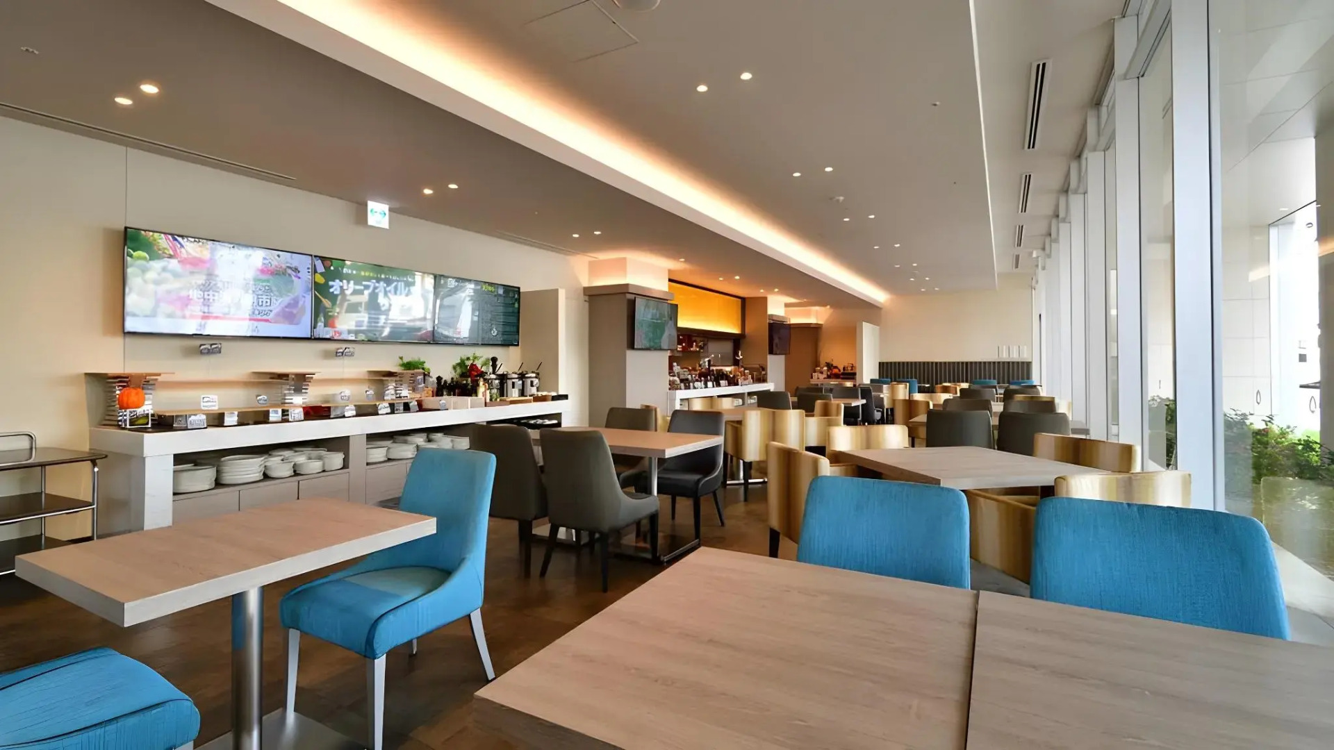 Hotel AQUA CITTA Naha