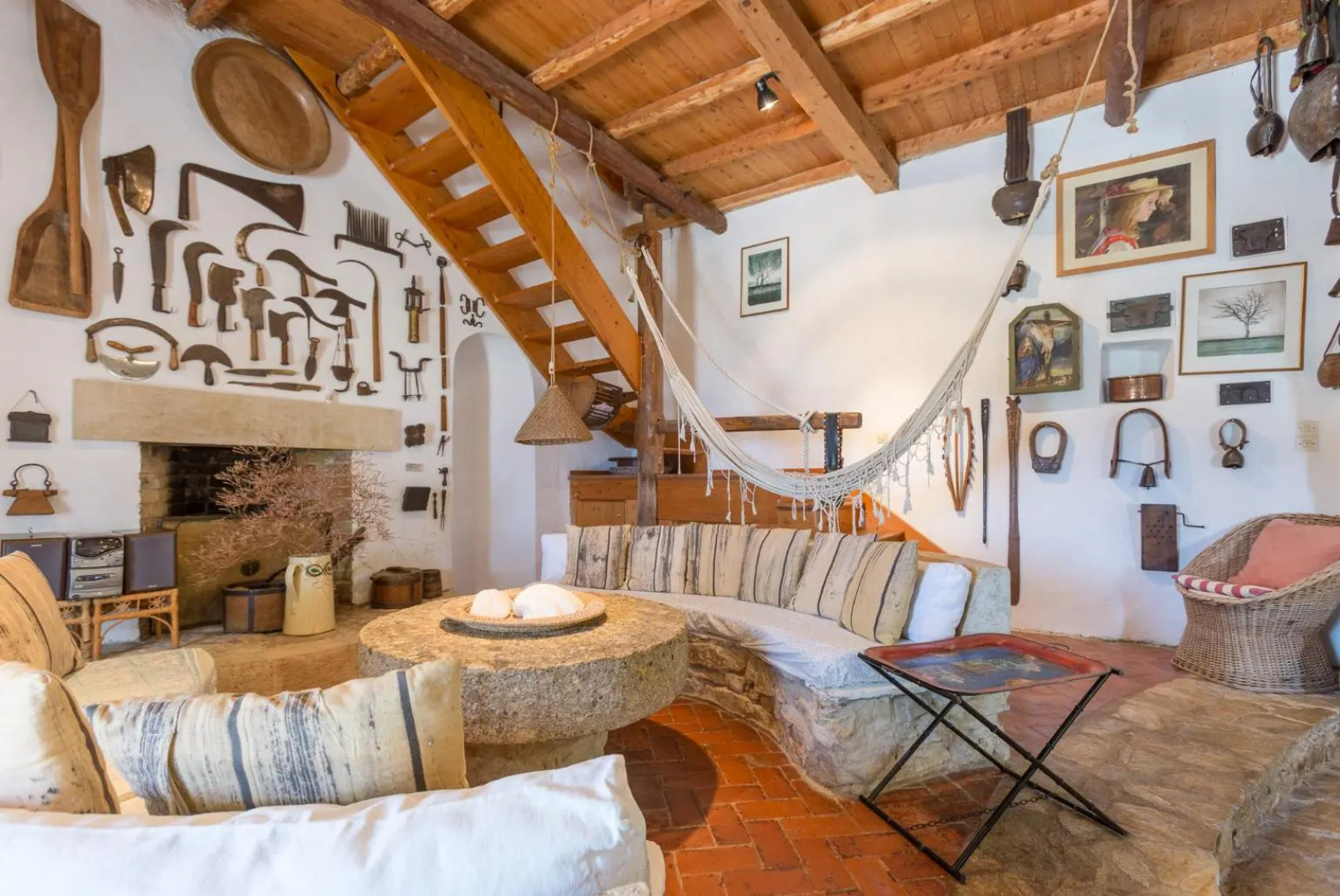 The Olive Press - Agni Bay