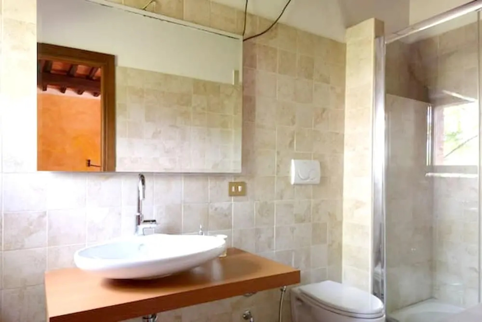 Villa With 9 Bedrooms in Sinalunga, With Wonderful Mountain View, Private Pool, Enclosed Garden