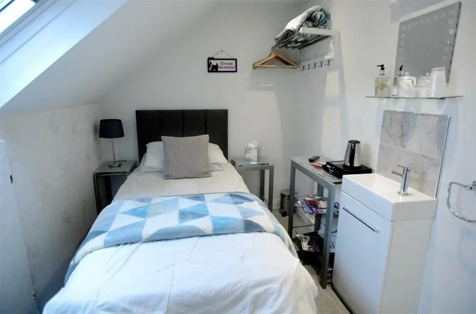 Inverour Guest House