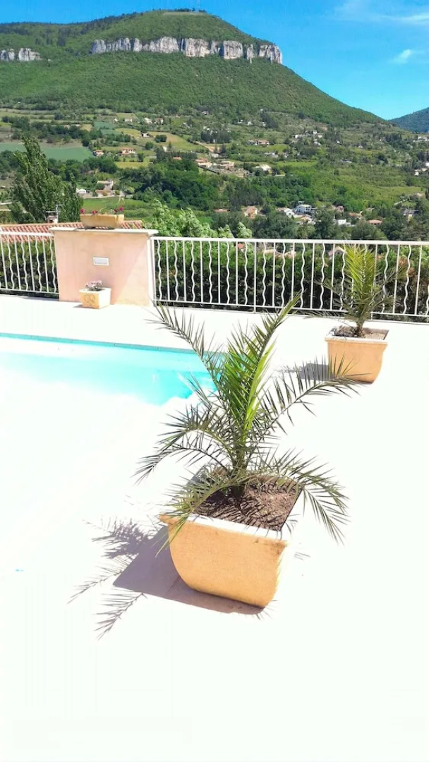 Villa With 3 Bedrooms in Millau, With Private Pool, Furnished Terrace and Wifi
