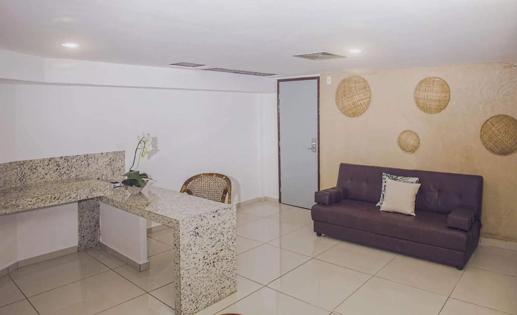 Nobile Suites Tambaú