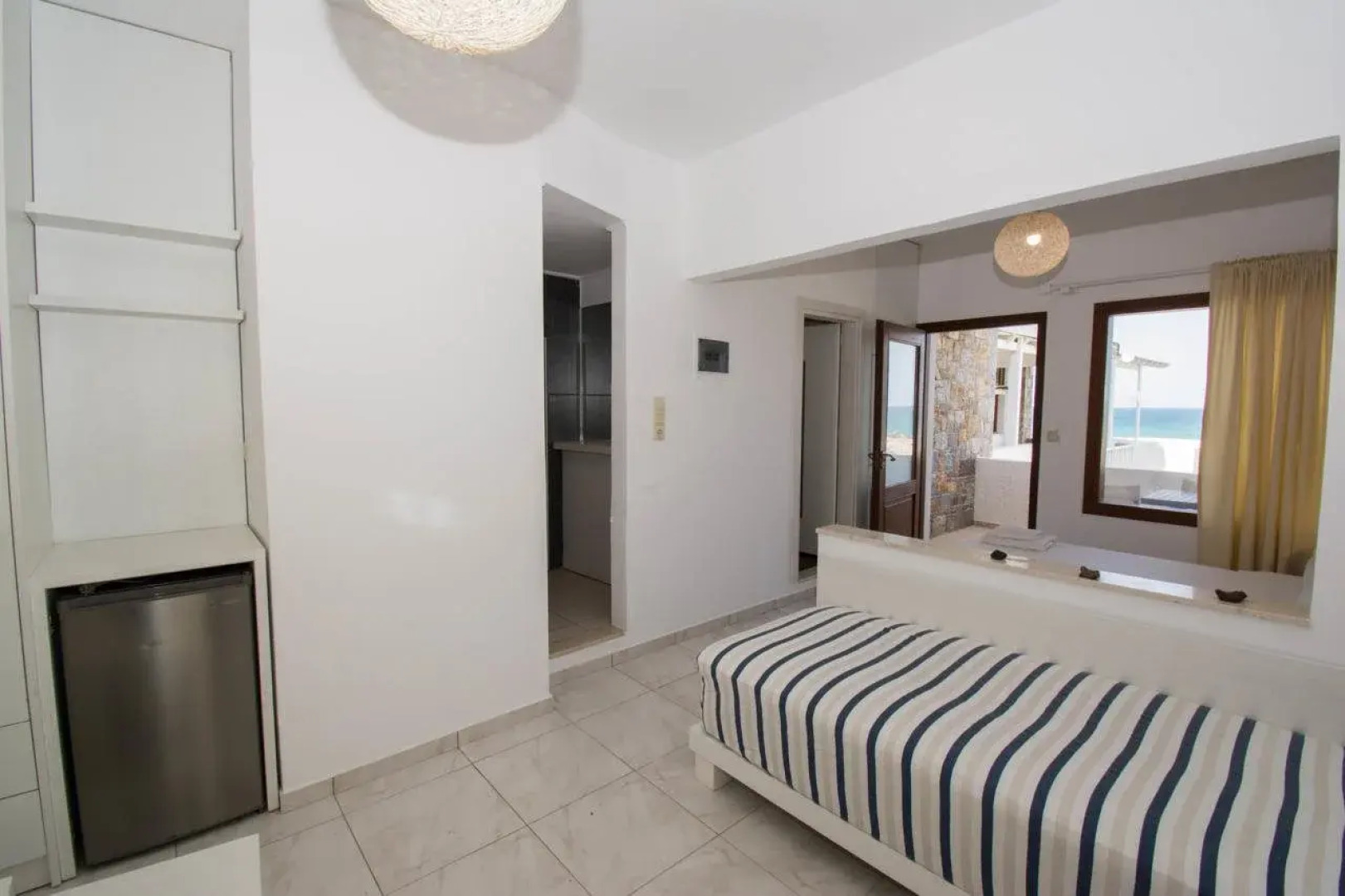 Golden Grain Suites by Checkin