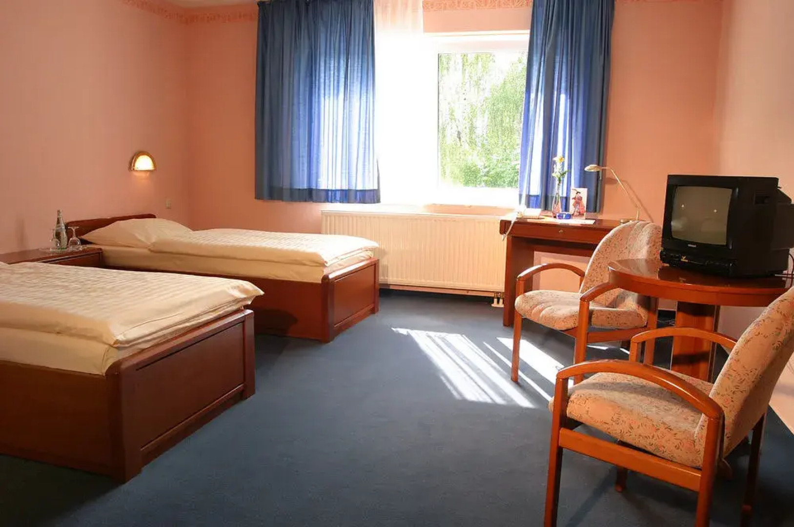 Rattenfanger Hotel Berkeler Warte