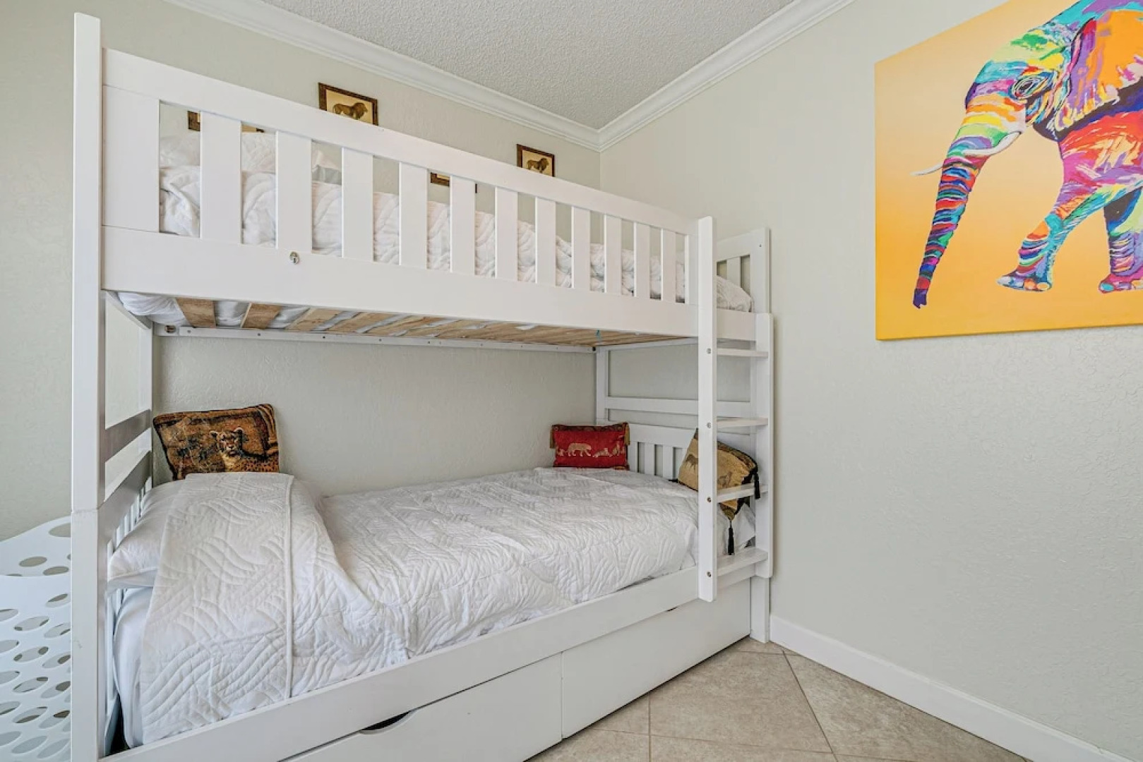 Screened Lanai & Heated Pool: Spring Hill Home