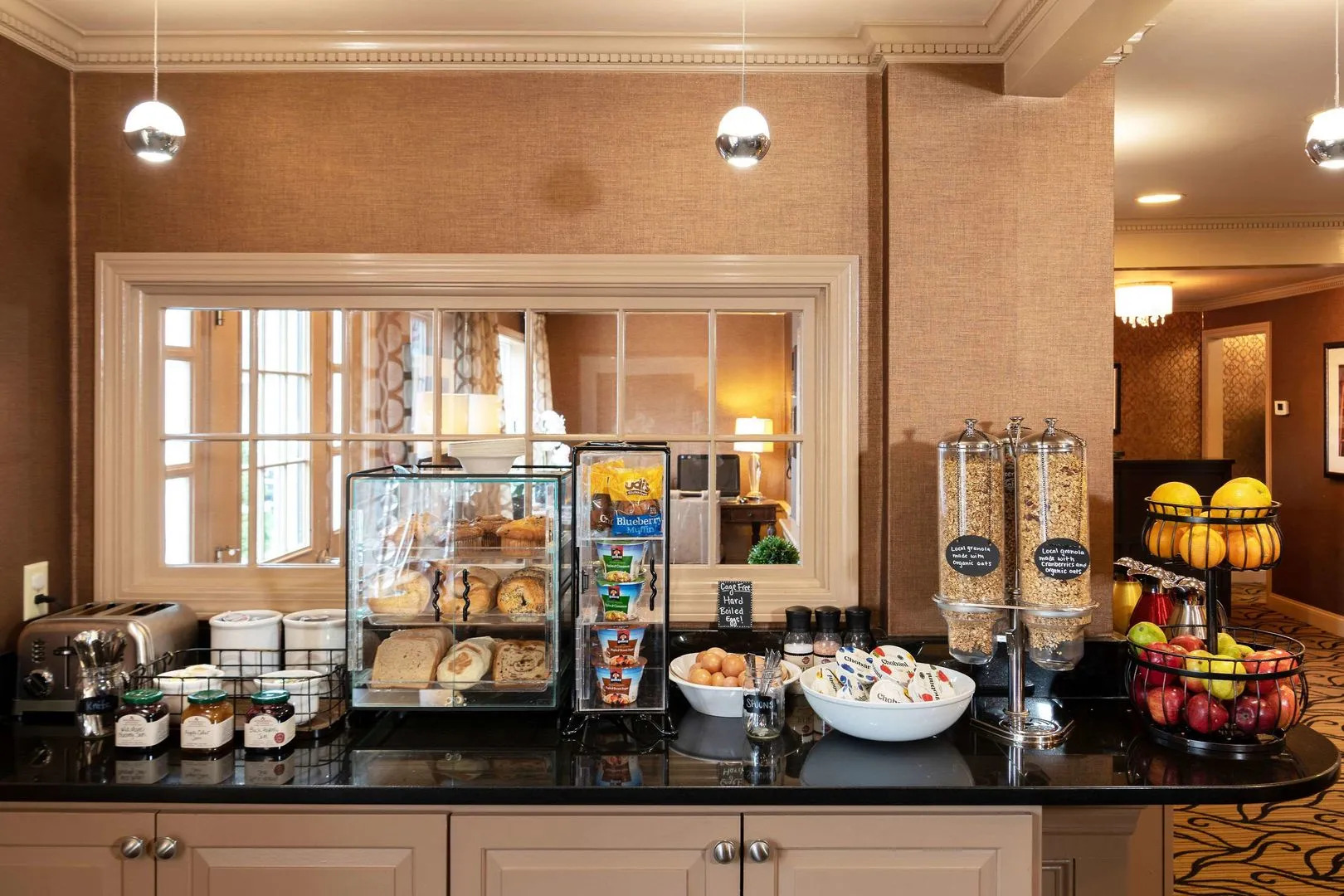 Port Inn and Suites Portsmouth, an Ascend Collection Hotel