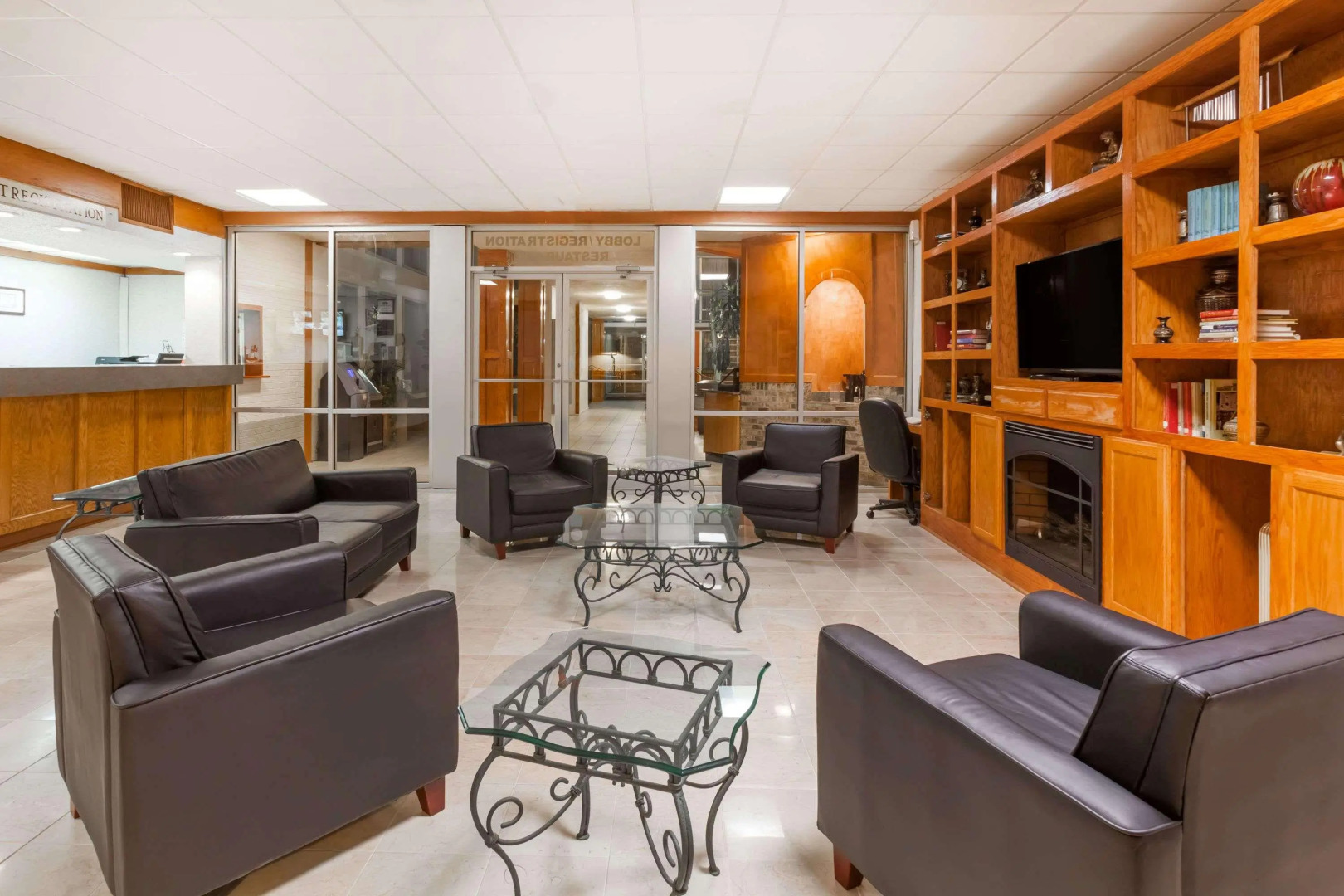 Howard Johnson by Wyndham Conway