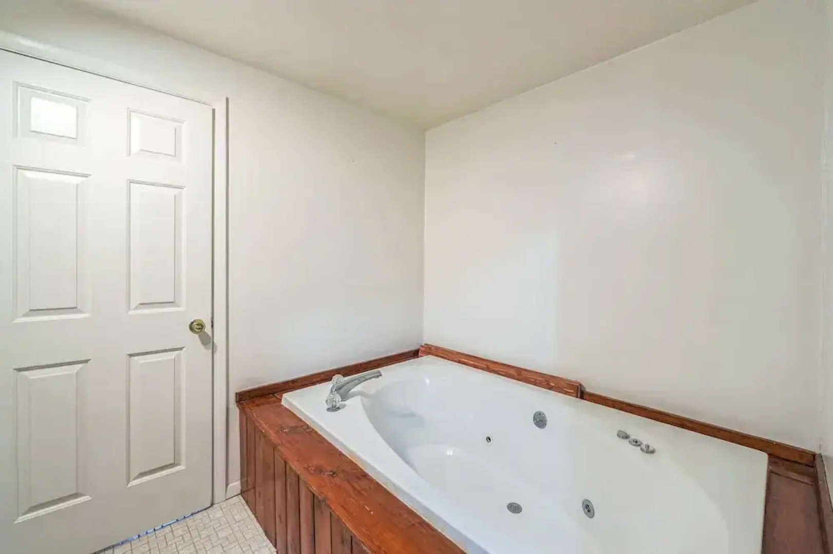 Powder Pass 11j - Cozy End Unit Retreat 3 Bedroom Townhouse by The Summit at Gore Mountain