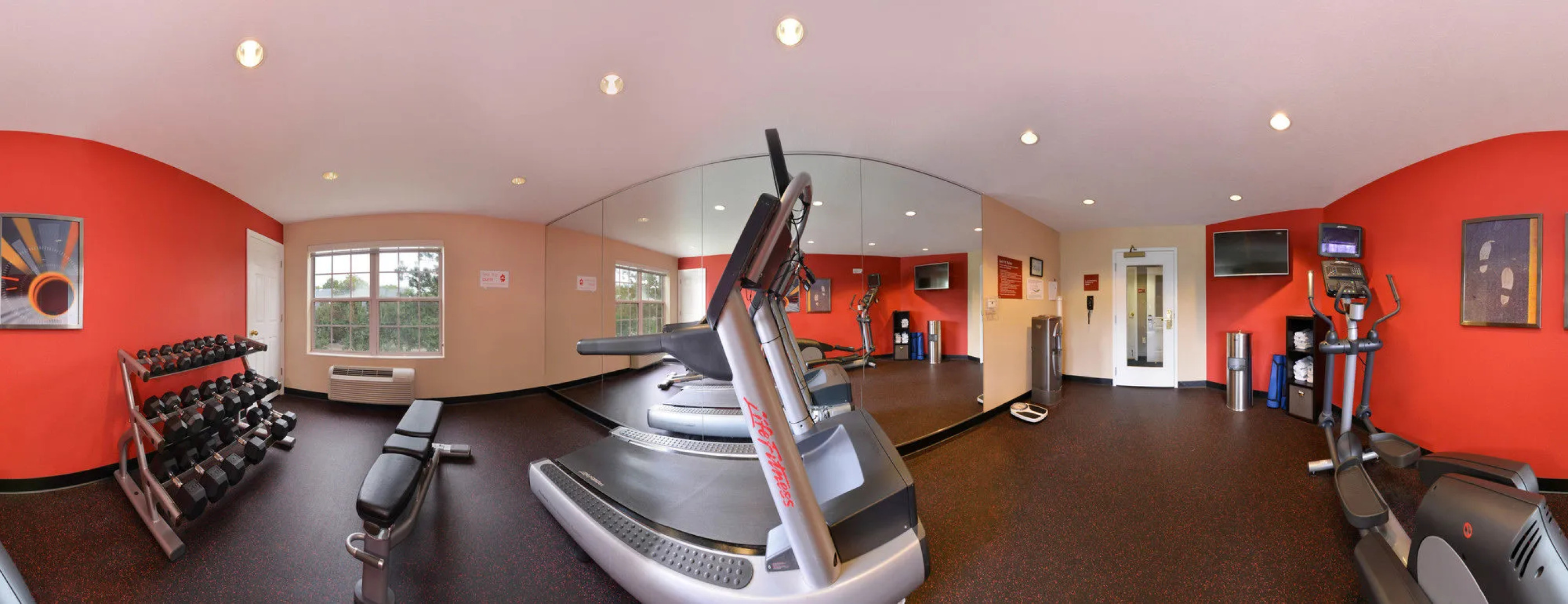 Candlewood Suites St. Louis - St. Charles