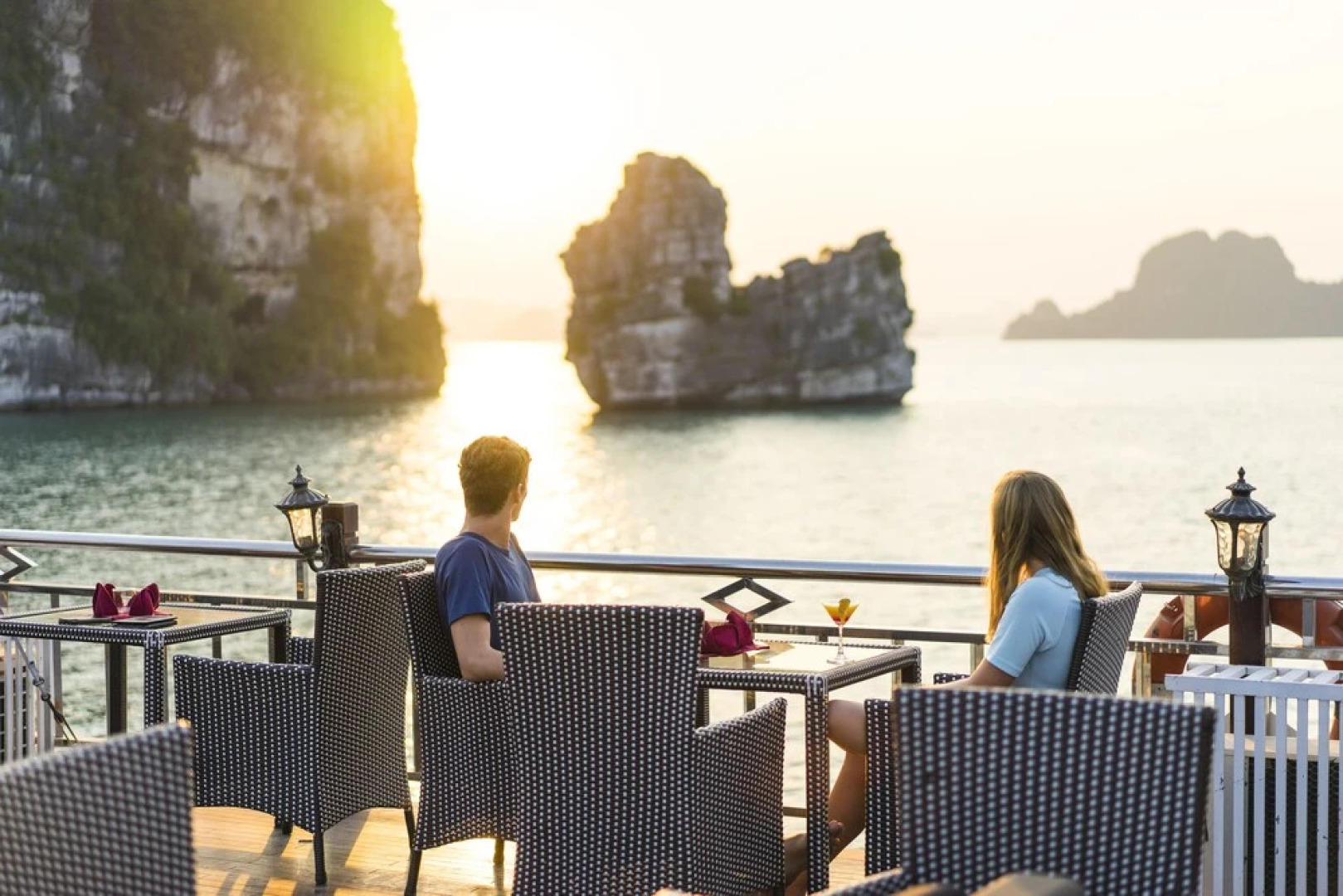 Garden Bay Luxury Cruise