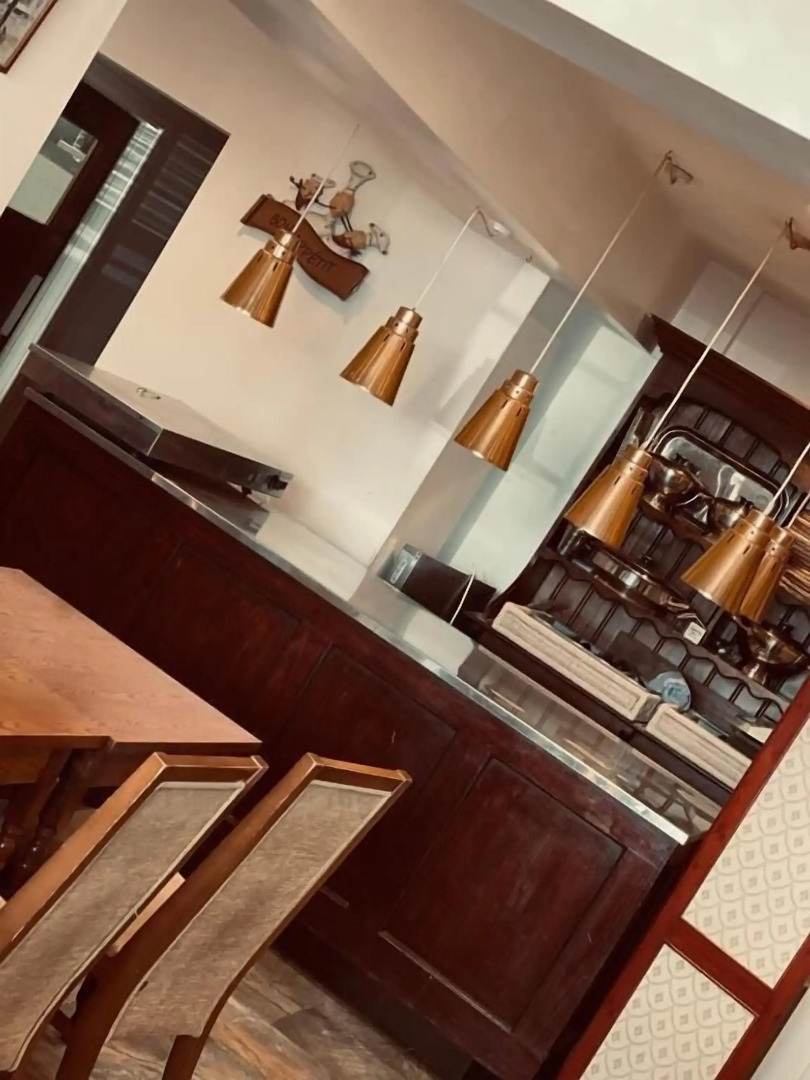 The White Stag Lodge