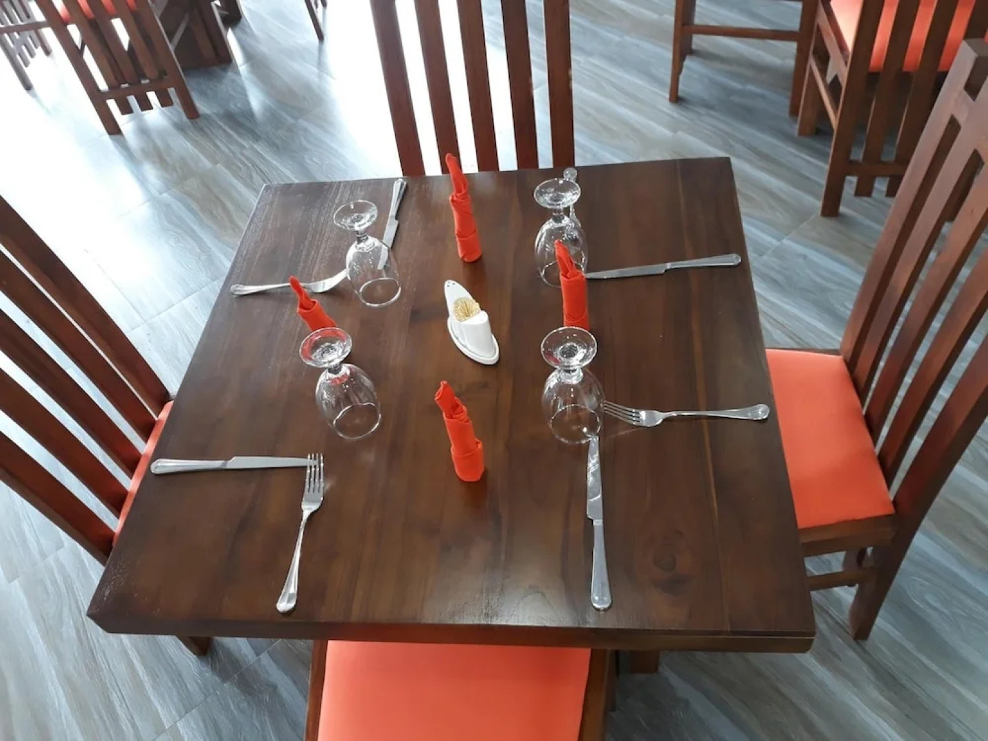 LOTUS Luxury Apartment