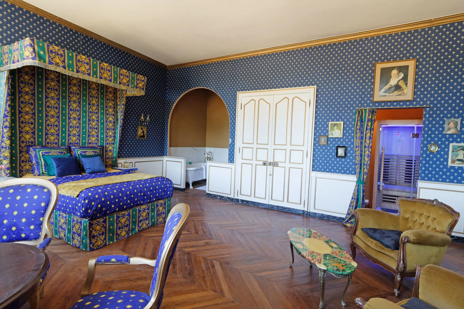 Chateau du Hallay