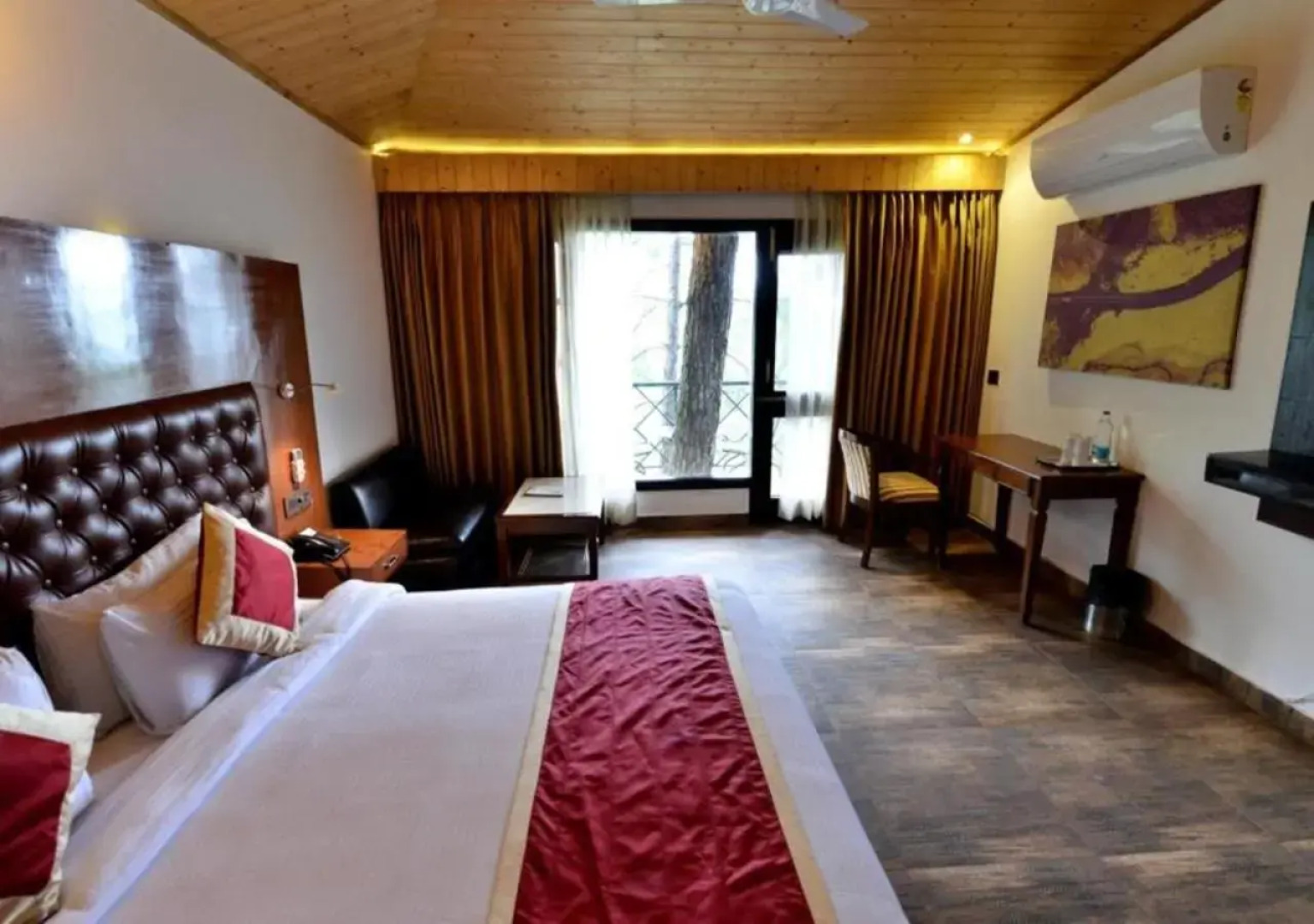 Kasauli Hills Resort