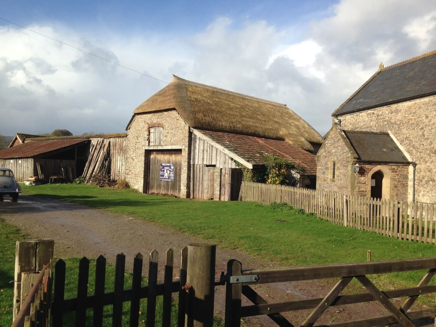 Exmoor Owl & Hawk Centre
