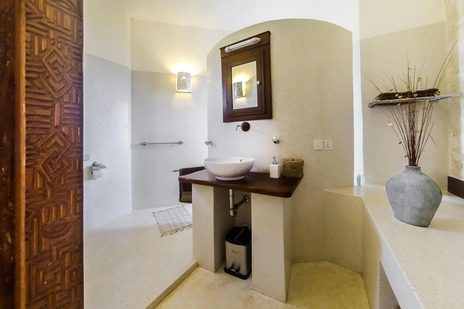 The Charming Lonno Lodge