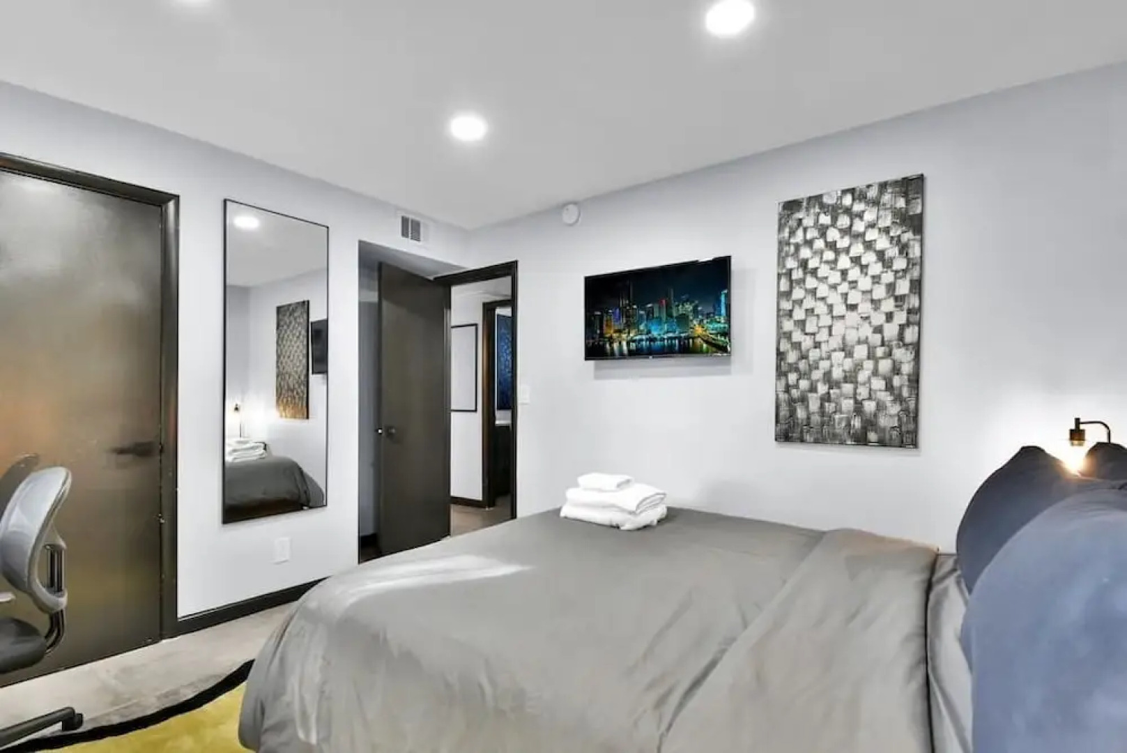 Private 2-bedroom Wilton Villas