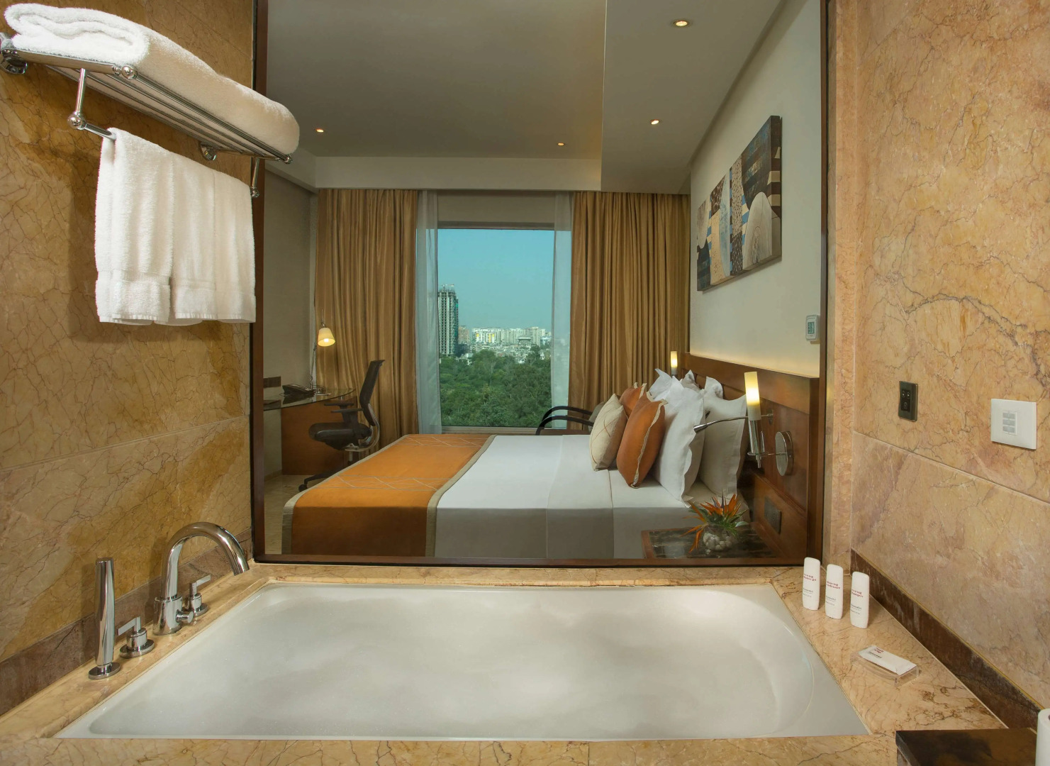 Radisson Blu Kaushambi Delhi NCR