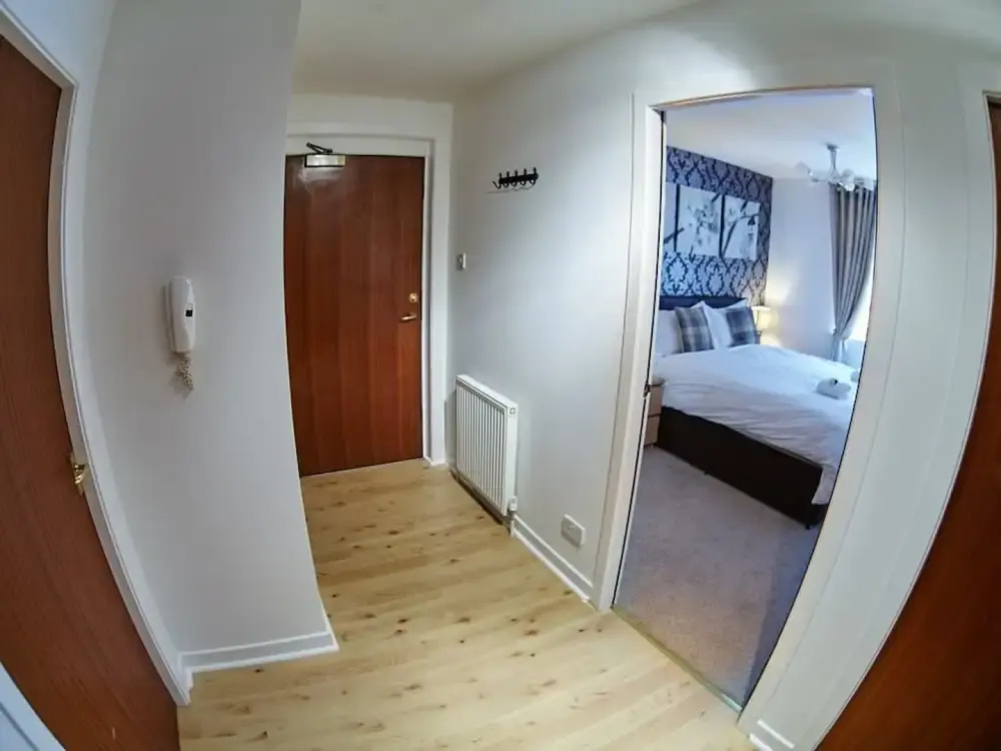 Thistle Apartments - King's Apartment