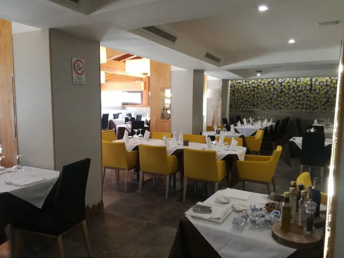 National Park Hotel & Spa