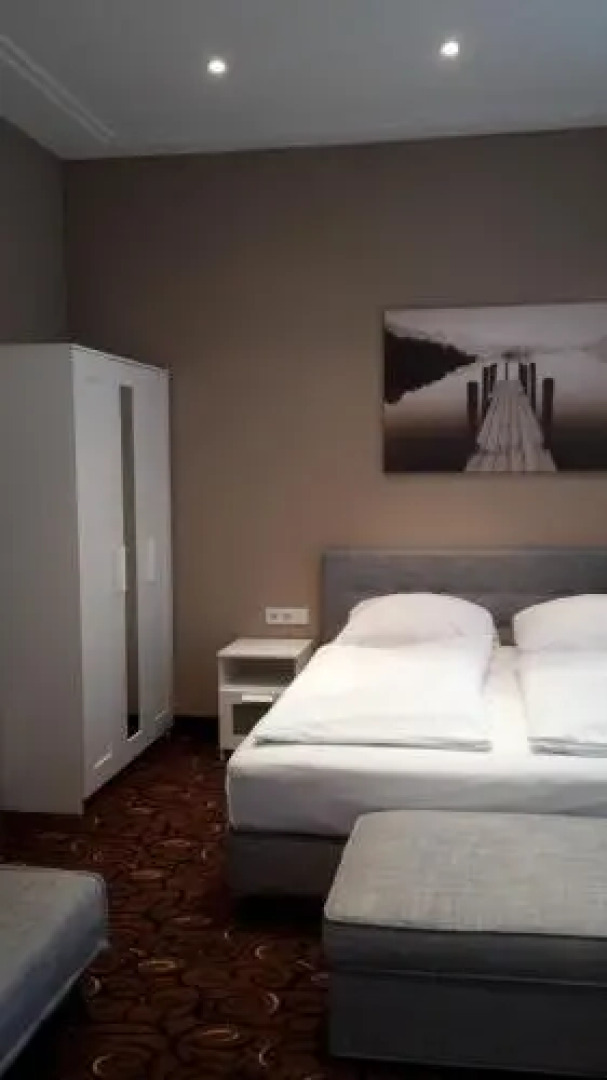 Hofgarten Apartments