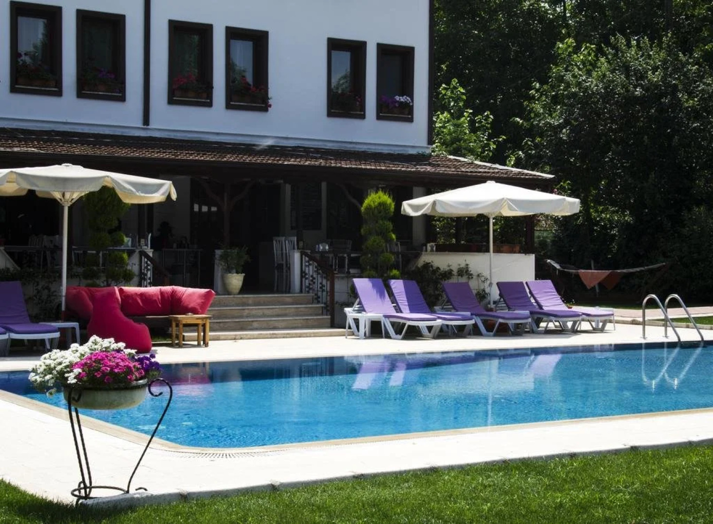 The Red Witch Boutique Hotel