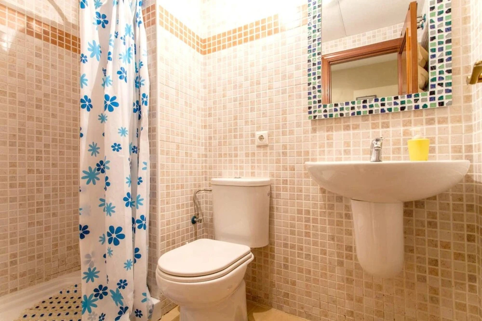 Apartment With 2 Bedrooms in Mairena del Aljarafe, With Shared Pool, Balcony and Wifi