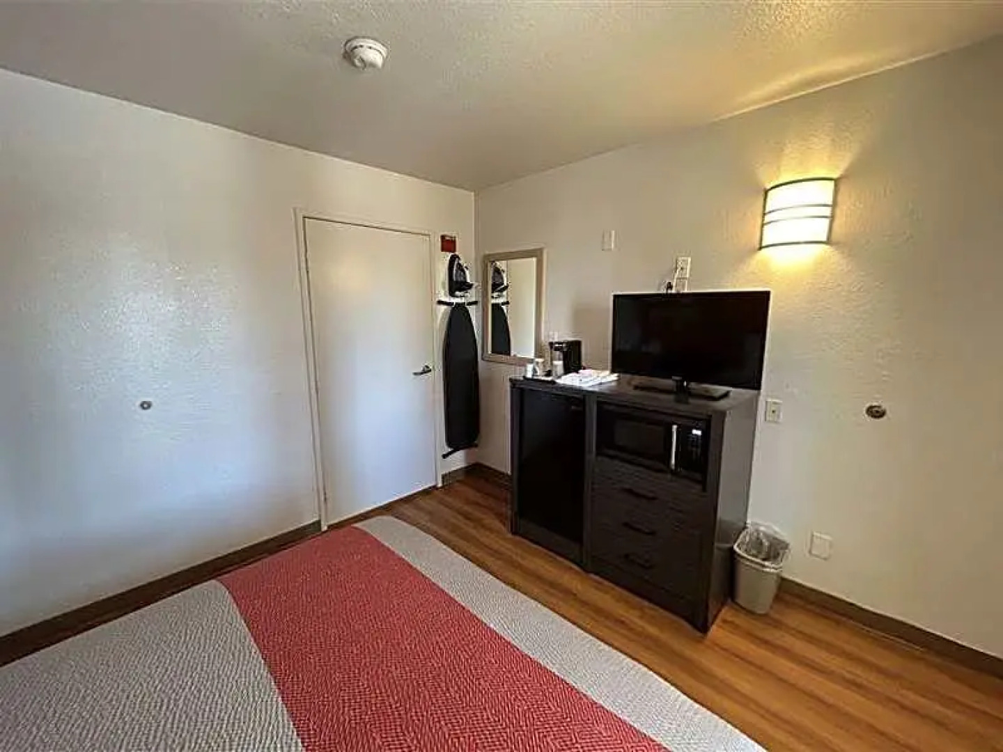 Studio 6 Bellflower, CA - Los Angeles