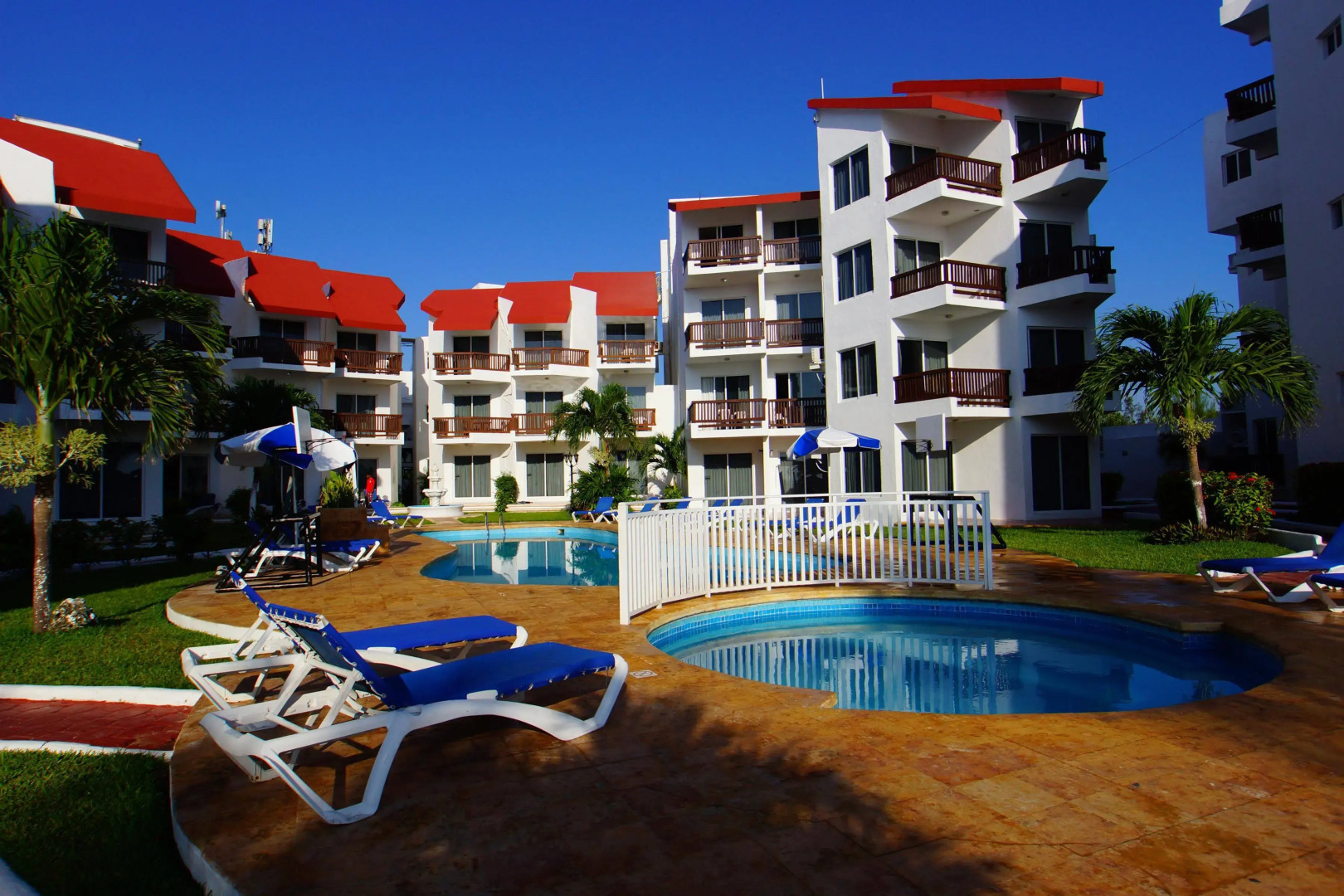 Hotel Imperial las Perlas