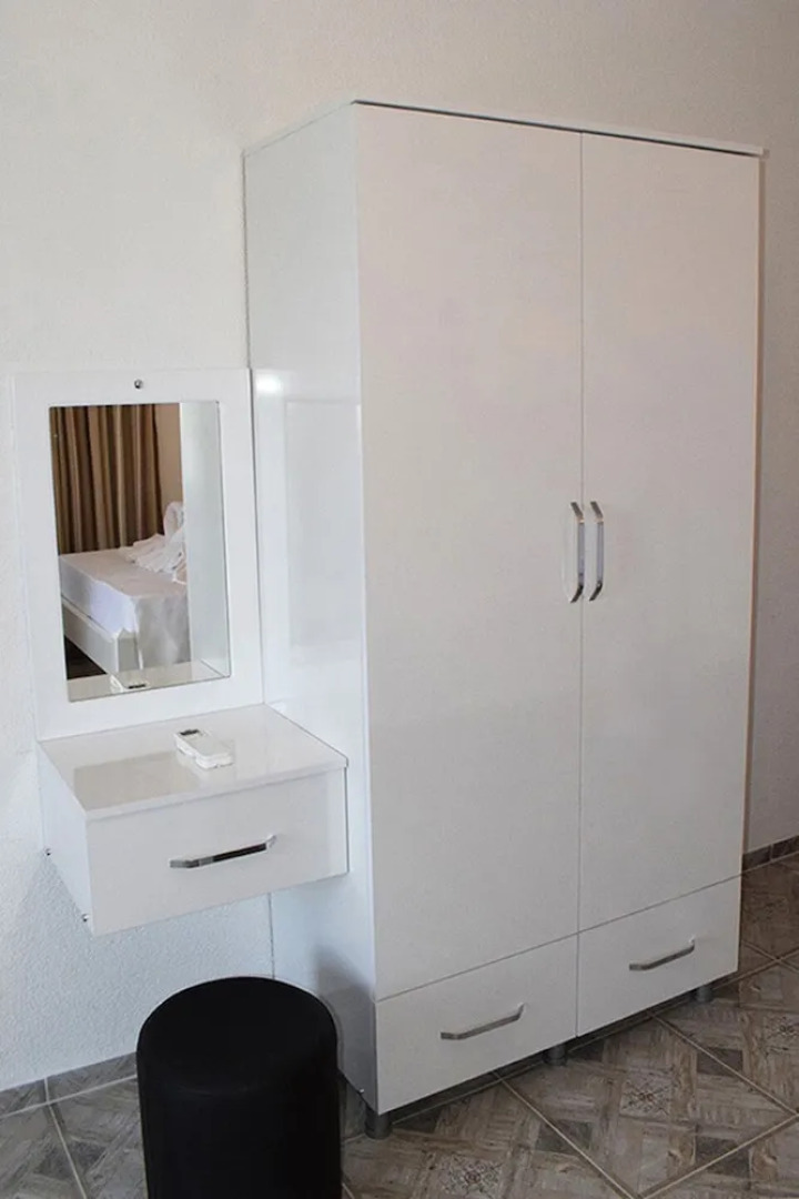 Saranda Teras Pansiyon