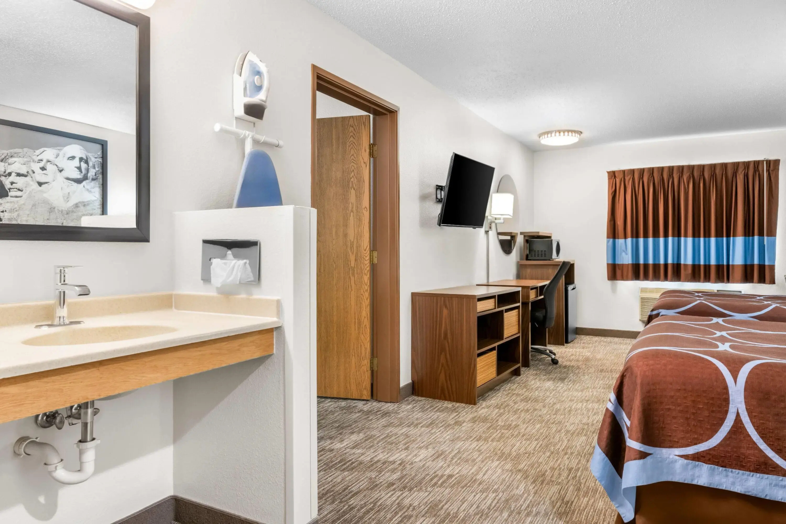 Super 8 by Wyndham Custer/Crazy Horse Area