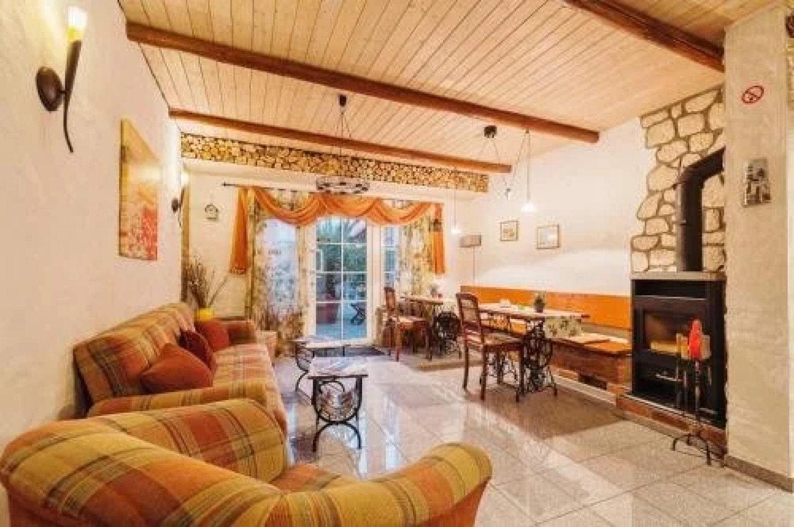 Apartments Vier Napoleonslinden