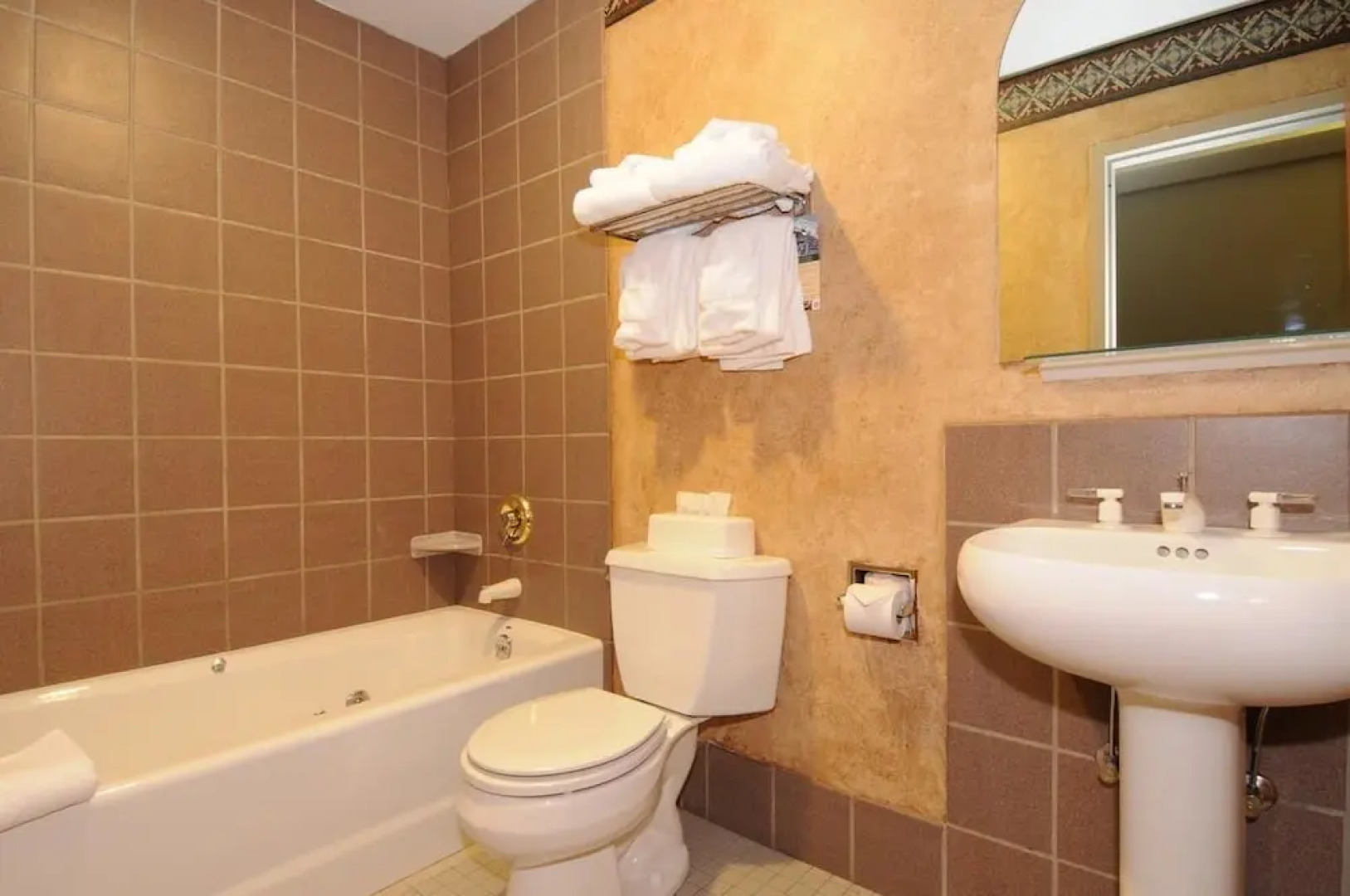 Shoshone Condos at Big Sky Resort