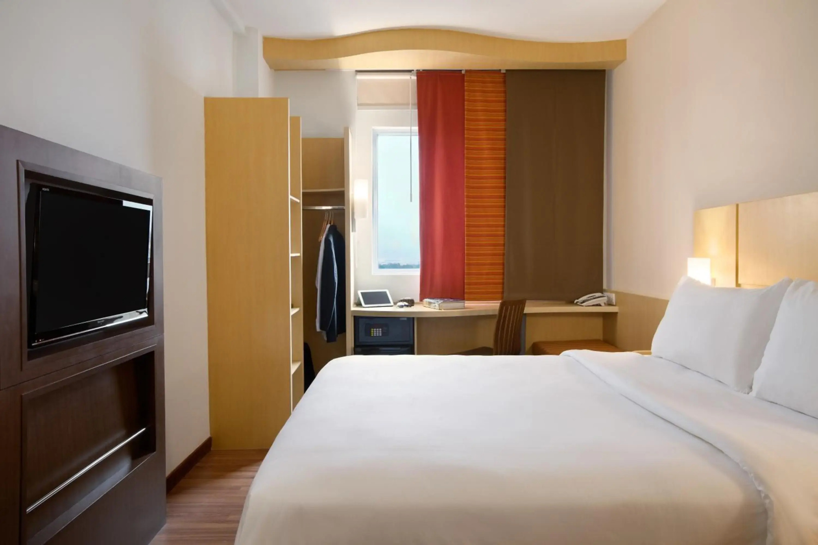 Ibis Bandung Pasteur