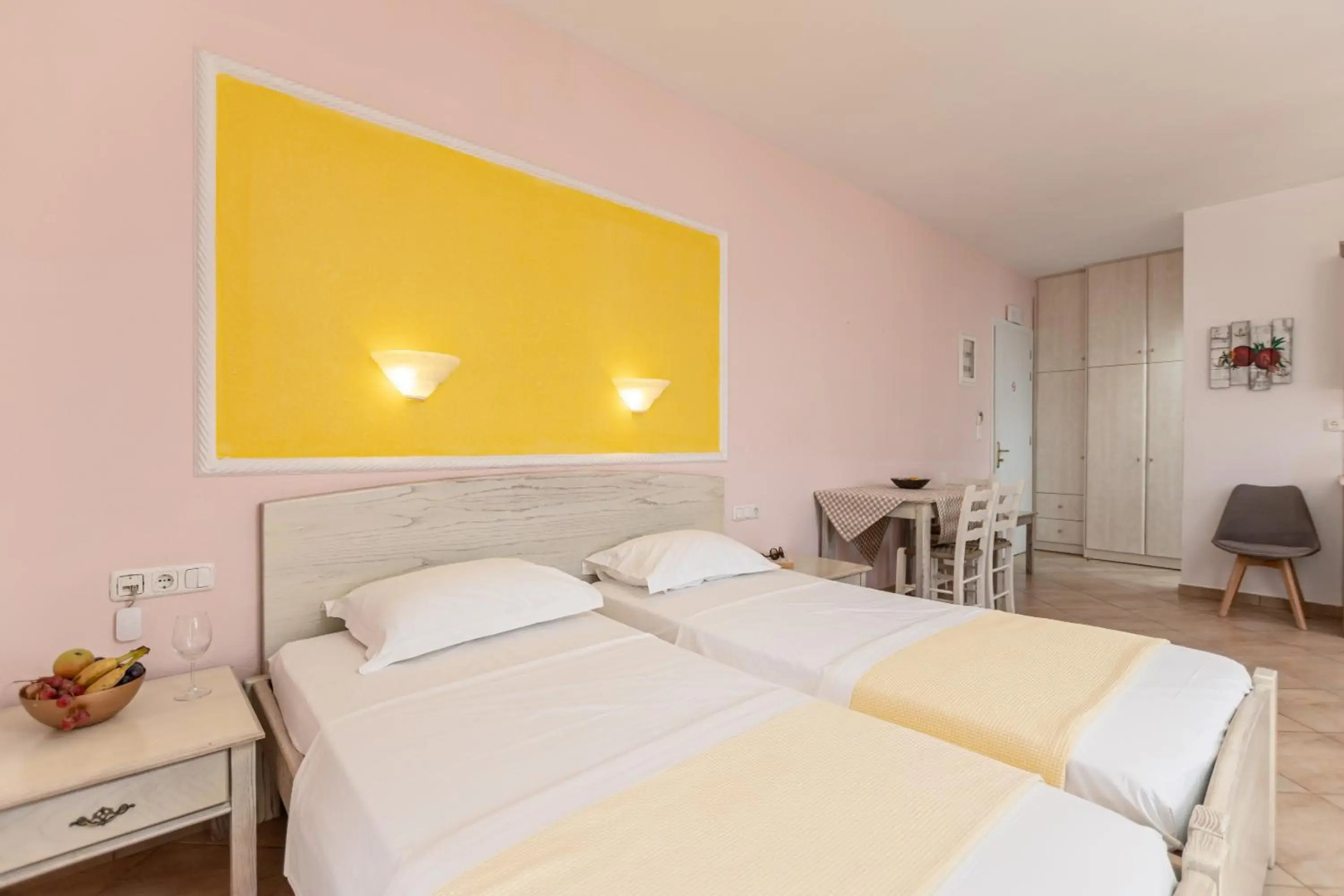 Annita's Village Hotel