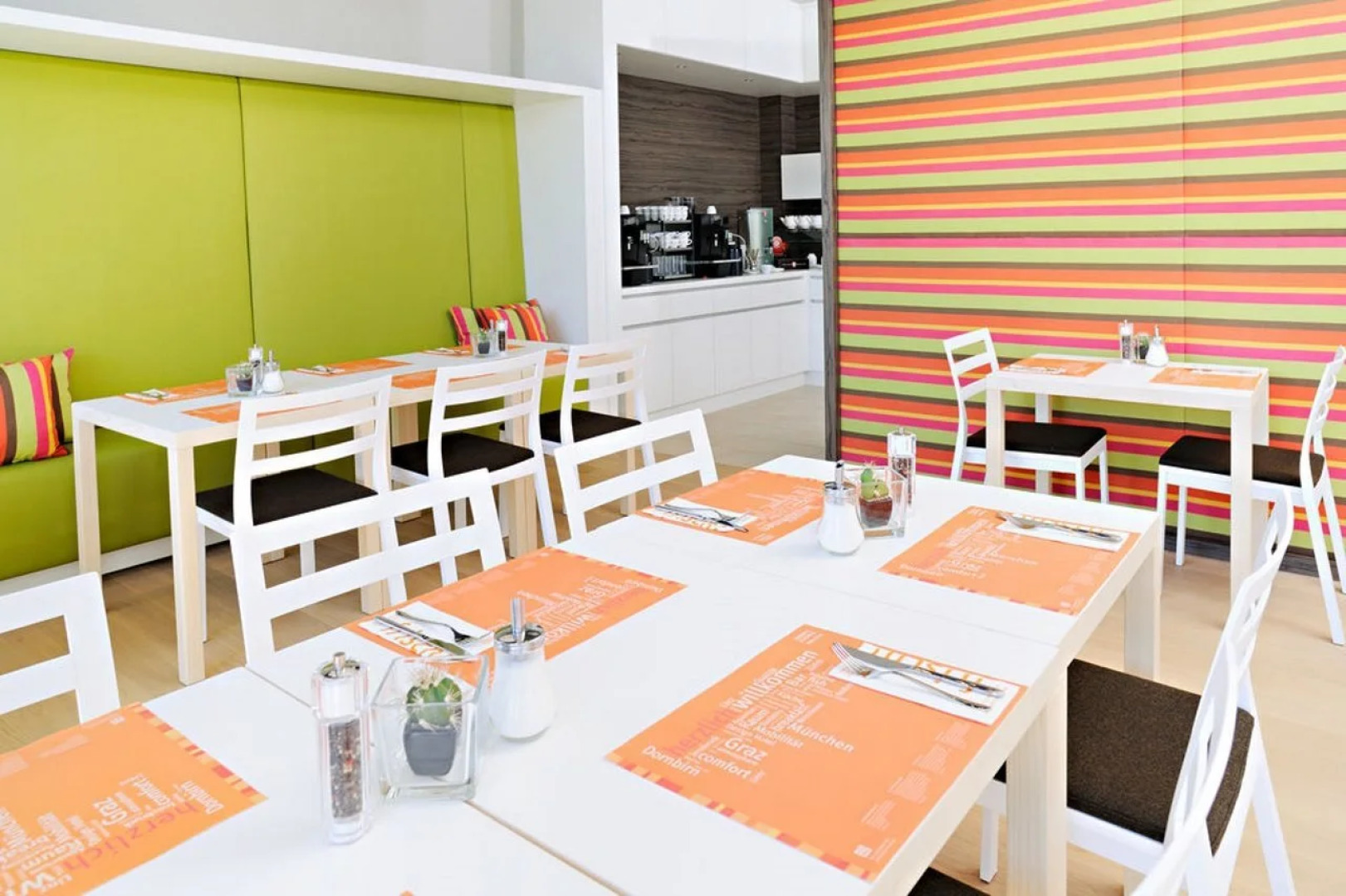 harry’s home München Moosach hotel & apartments