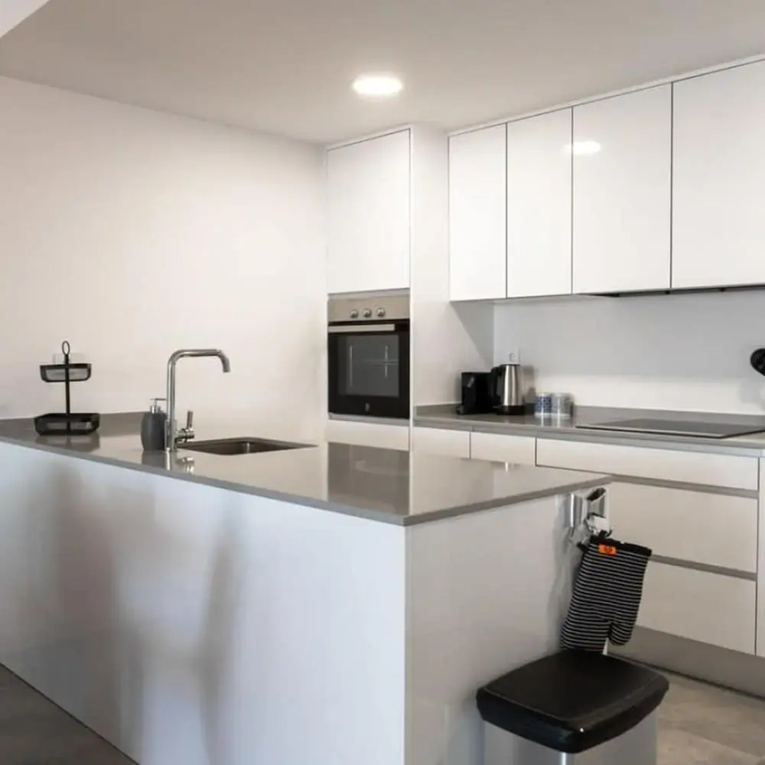 See the Sea by Bookaparadise