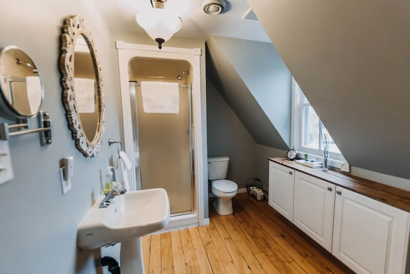 Iron Kettle Bed and Breakfast