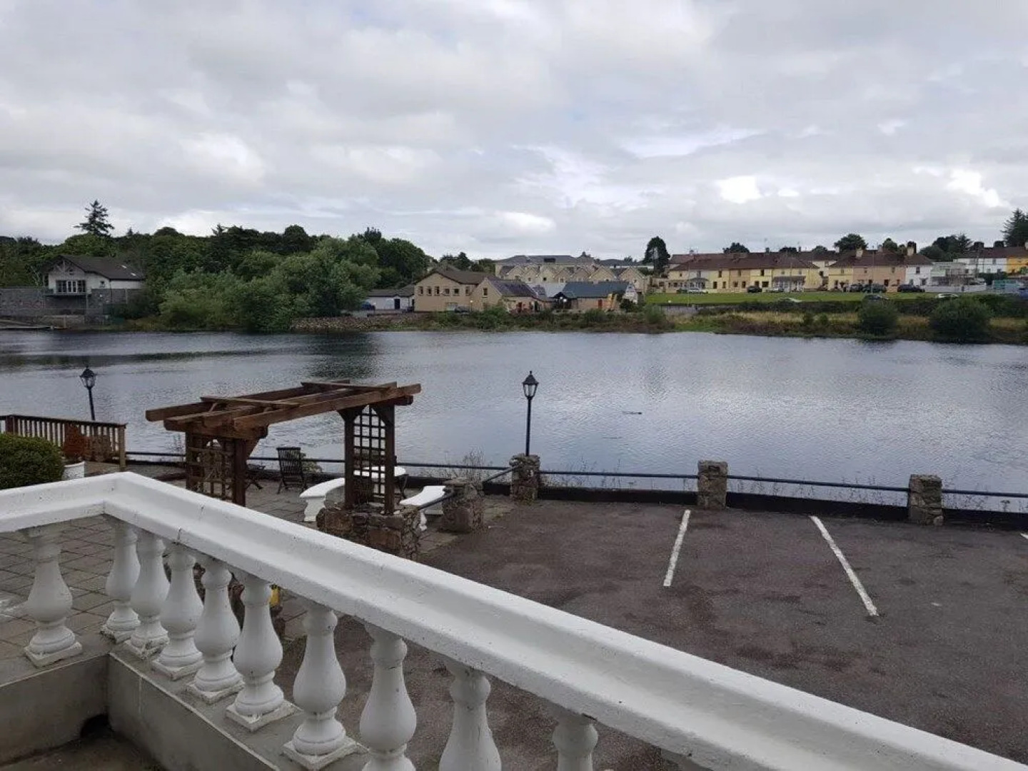 The River's Edge Guest House