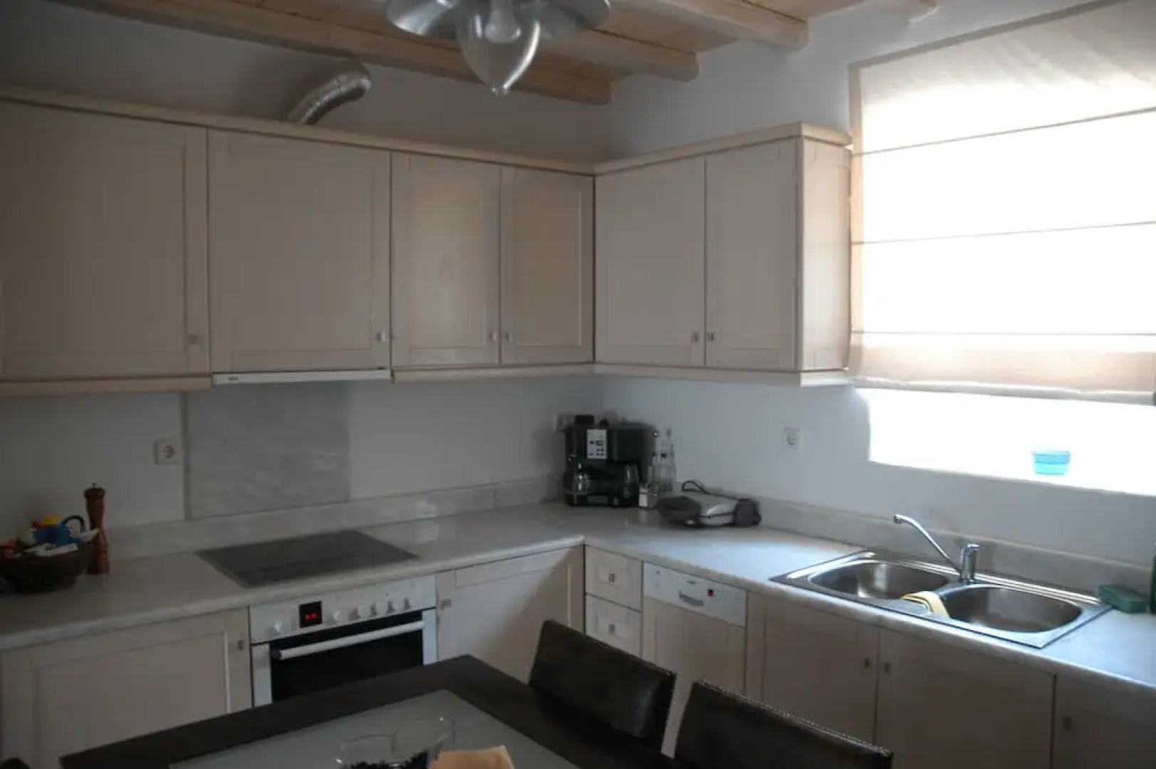 Delicate Mykonian House at Houlakia