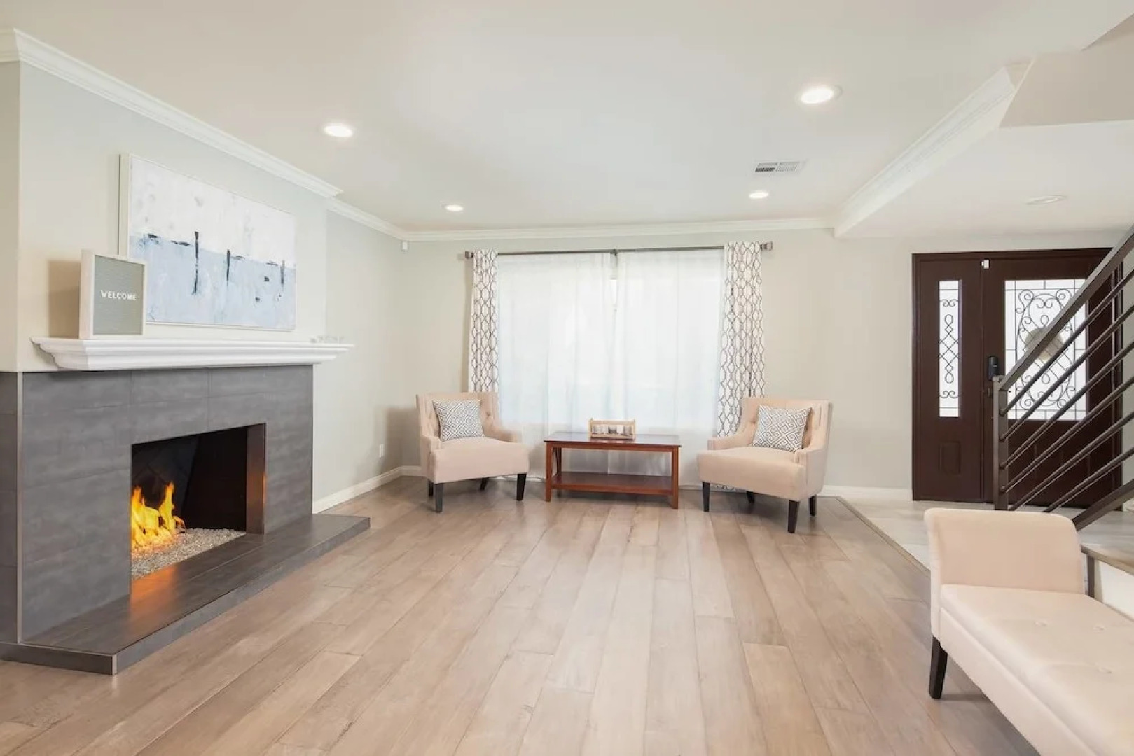 Radiant Estate New Luxury Cali 3 Bd!