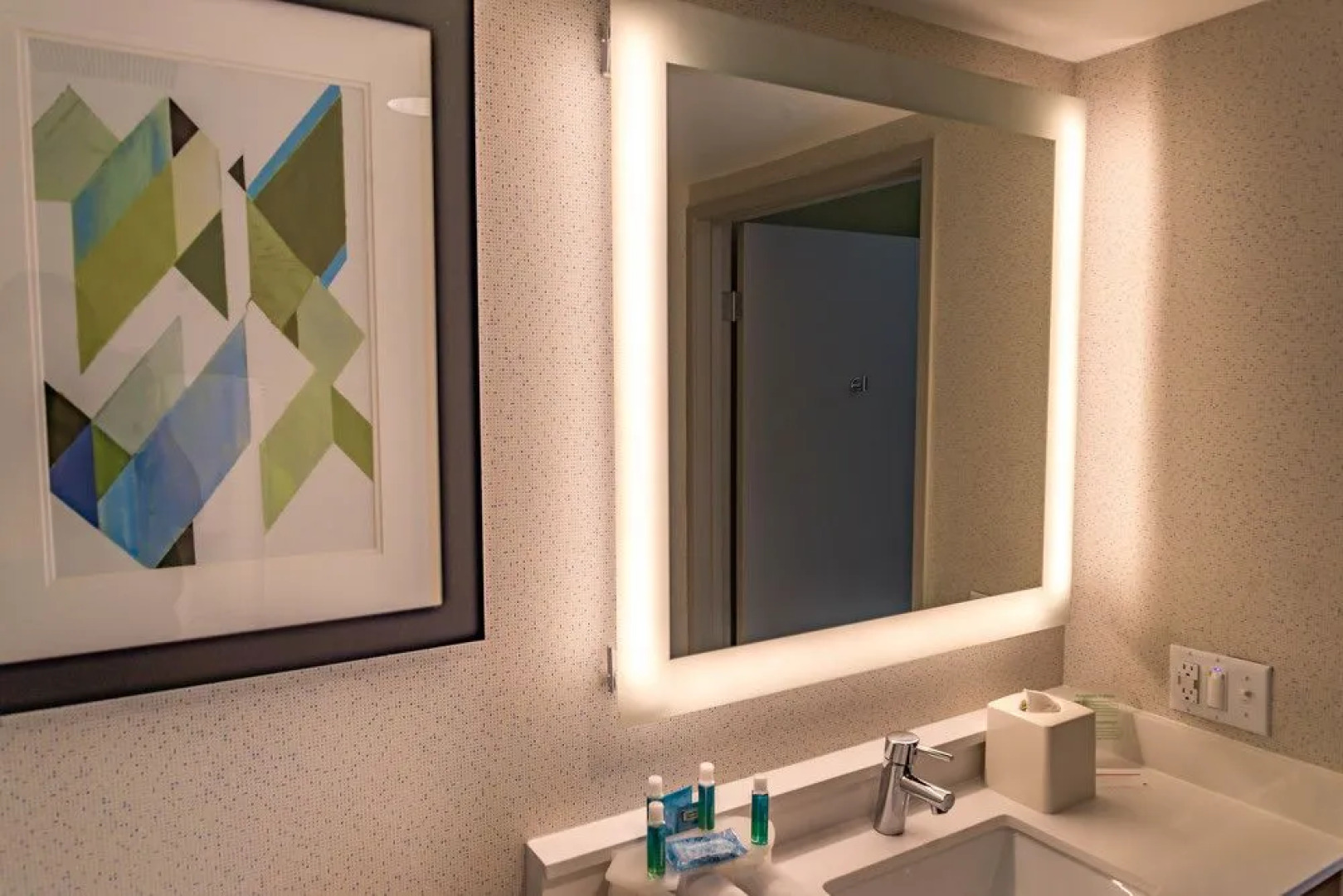 Holiday Inn Express West Los Angeles-Santa Monica