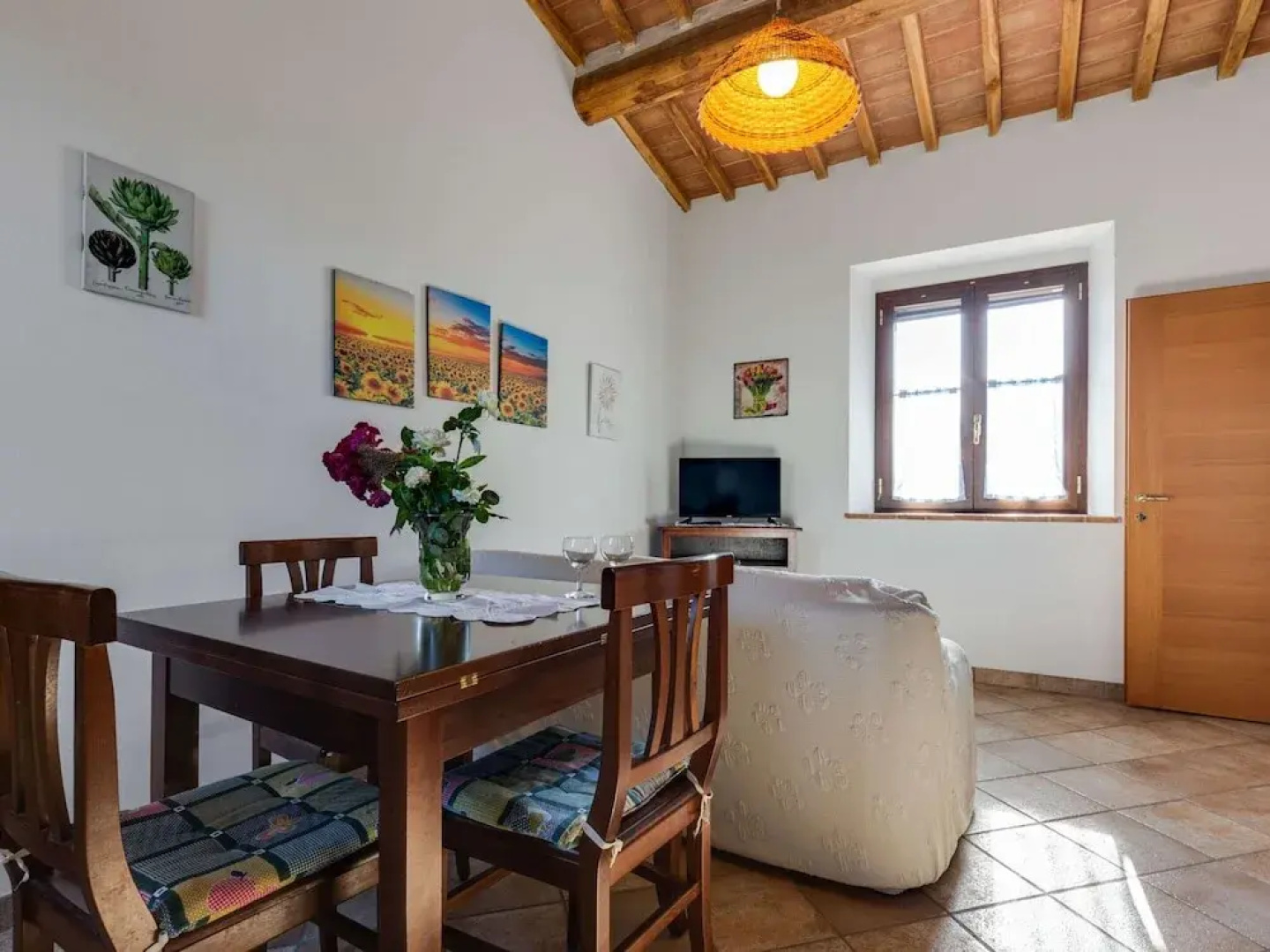 360 Degree View Over the Tuscan Hills