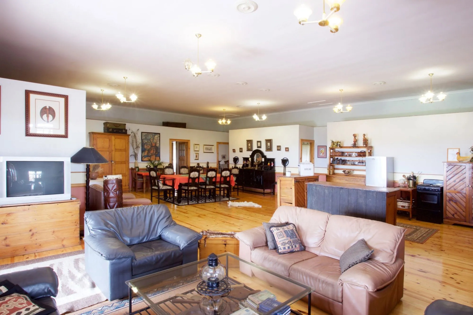 Mentors Country Estate