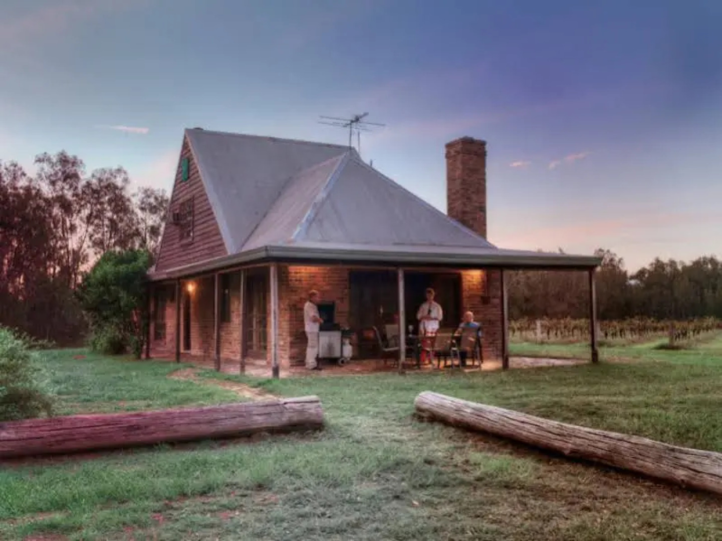 Hunter Habit Cottages