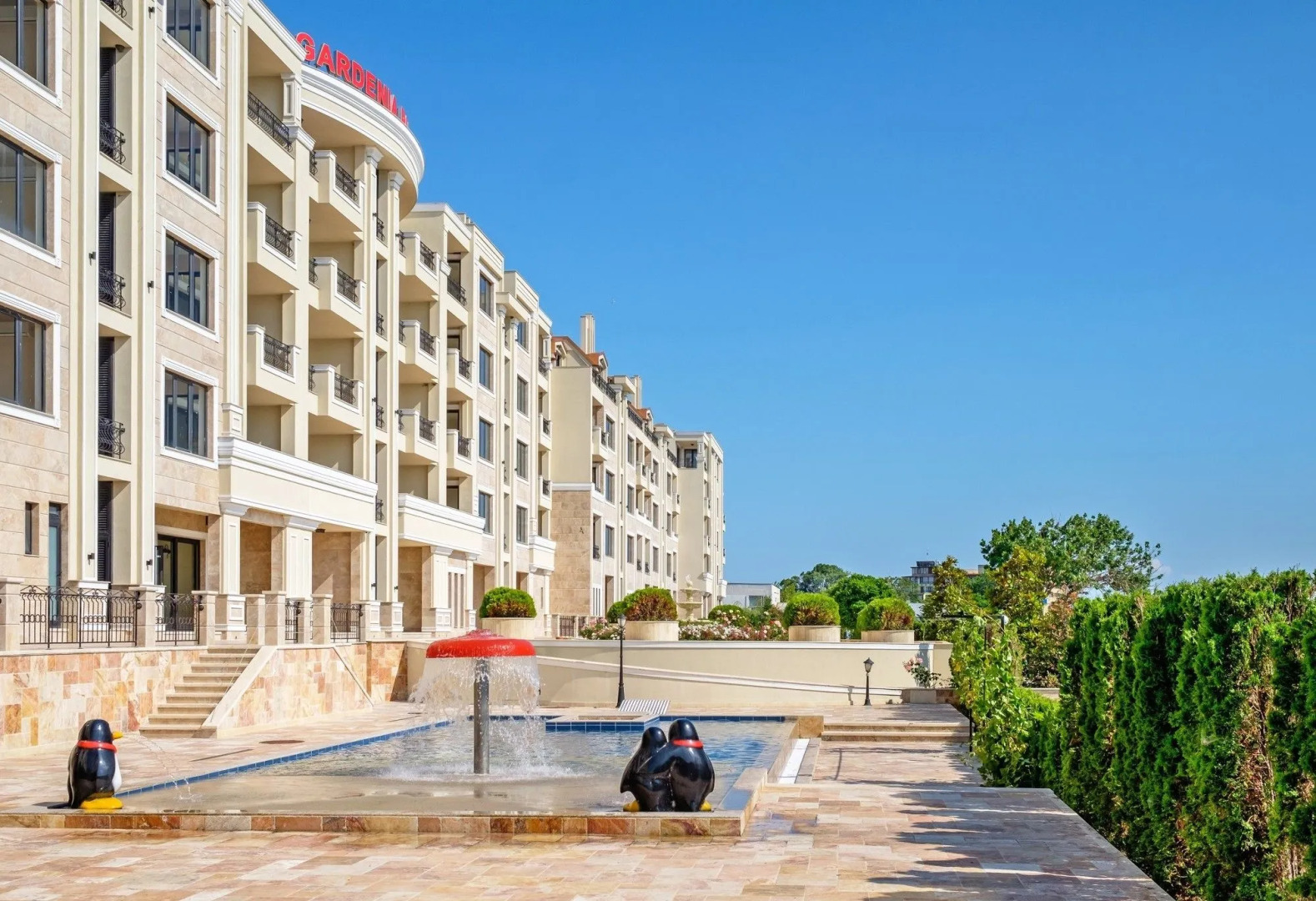 Gardenia Beach Palace Aparthotel