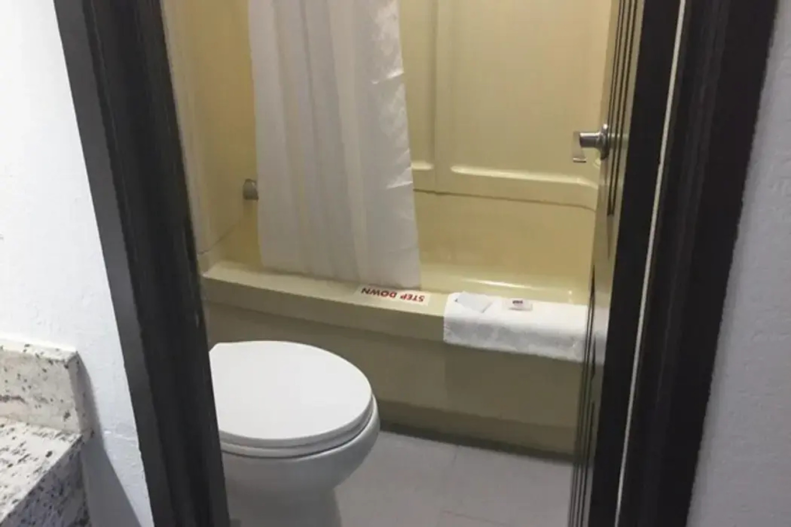 Motel 6 Burnsville, MN