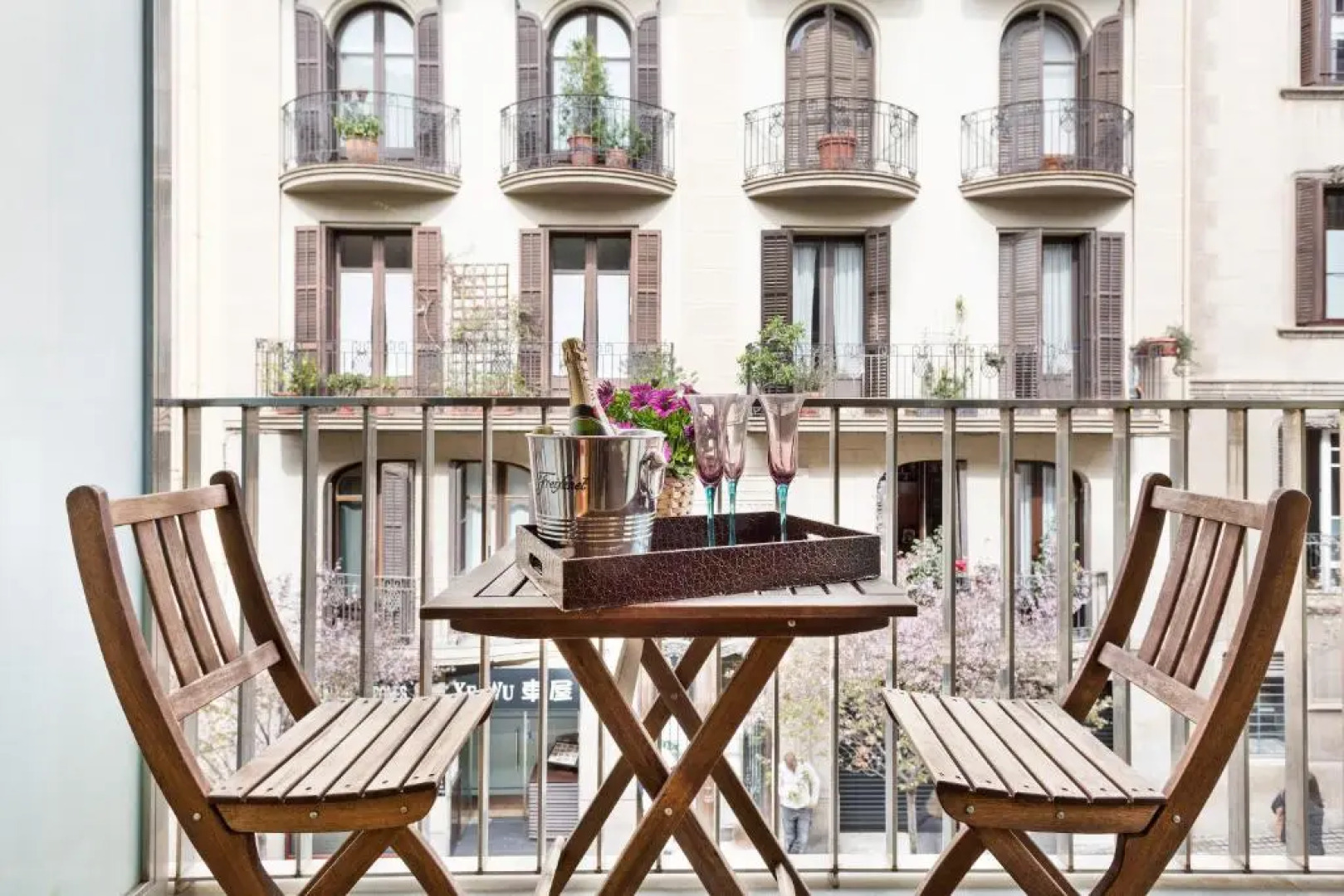 My Space Barcelona Executive Apartments Center